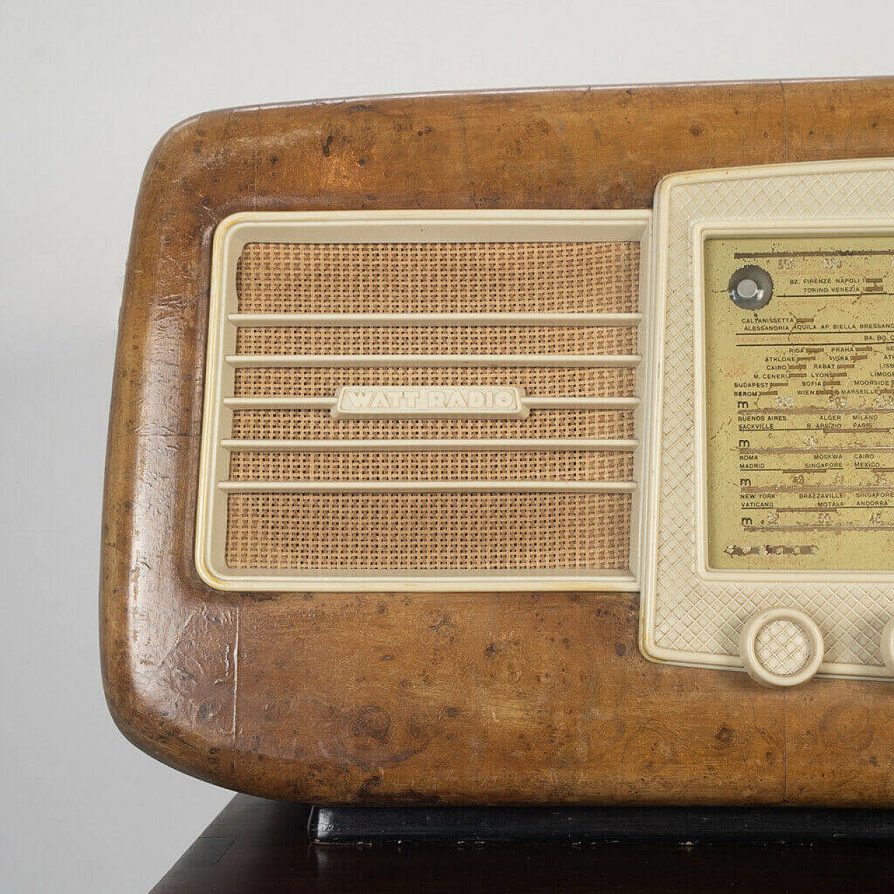 Radio a valvole WR 650 in legno di Watt Radio, anni '50 1183855