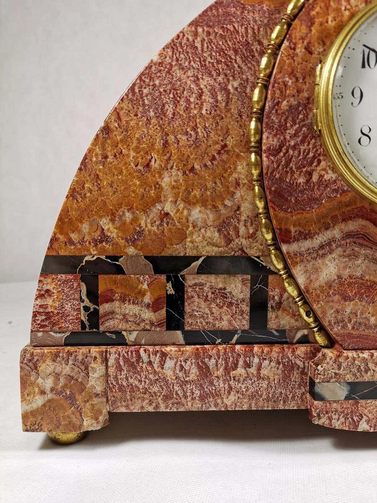 Orologio Art Déco in marmo, onice rosso e portoro, anni '30 1186417