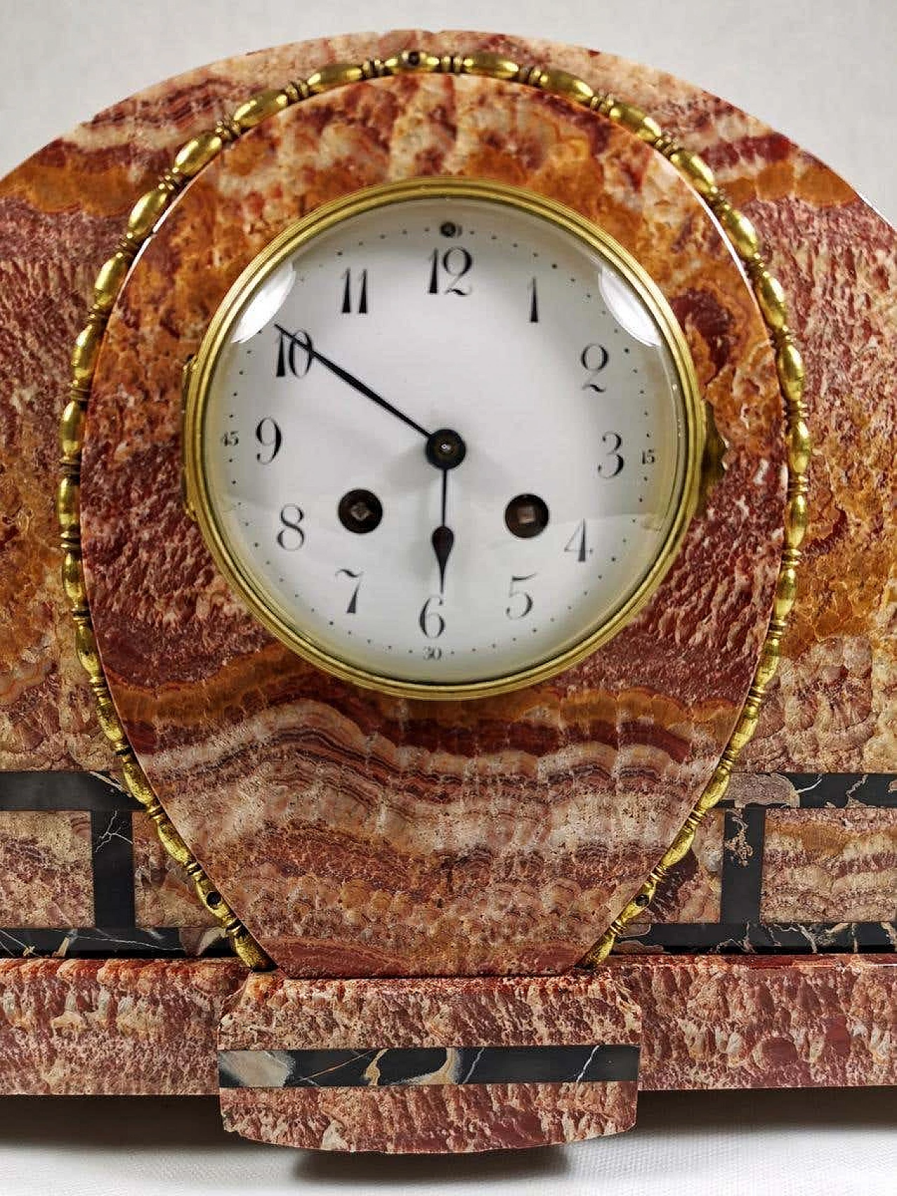 Orologio Art Déco in marmo, onice rosso e portoro, anni '30 1186418