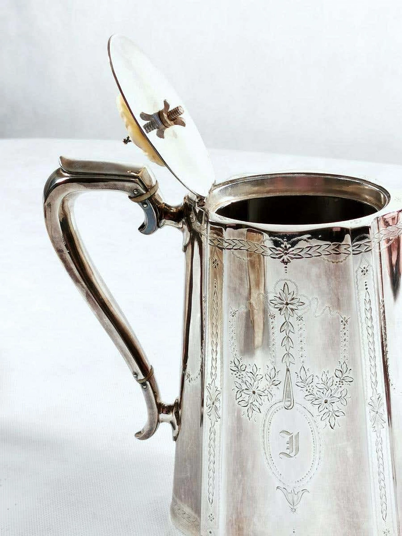 Servizio da tè e caffè vittoriano in silver plated 1186467