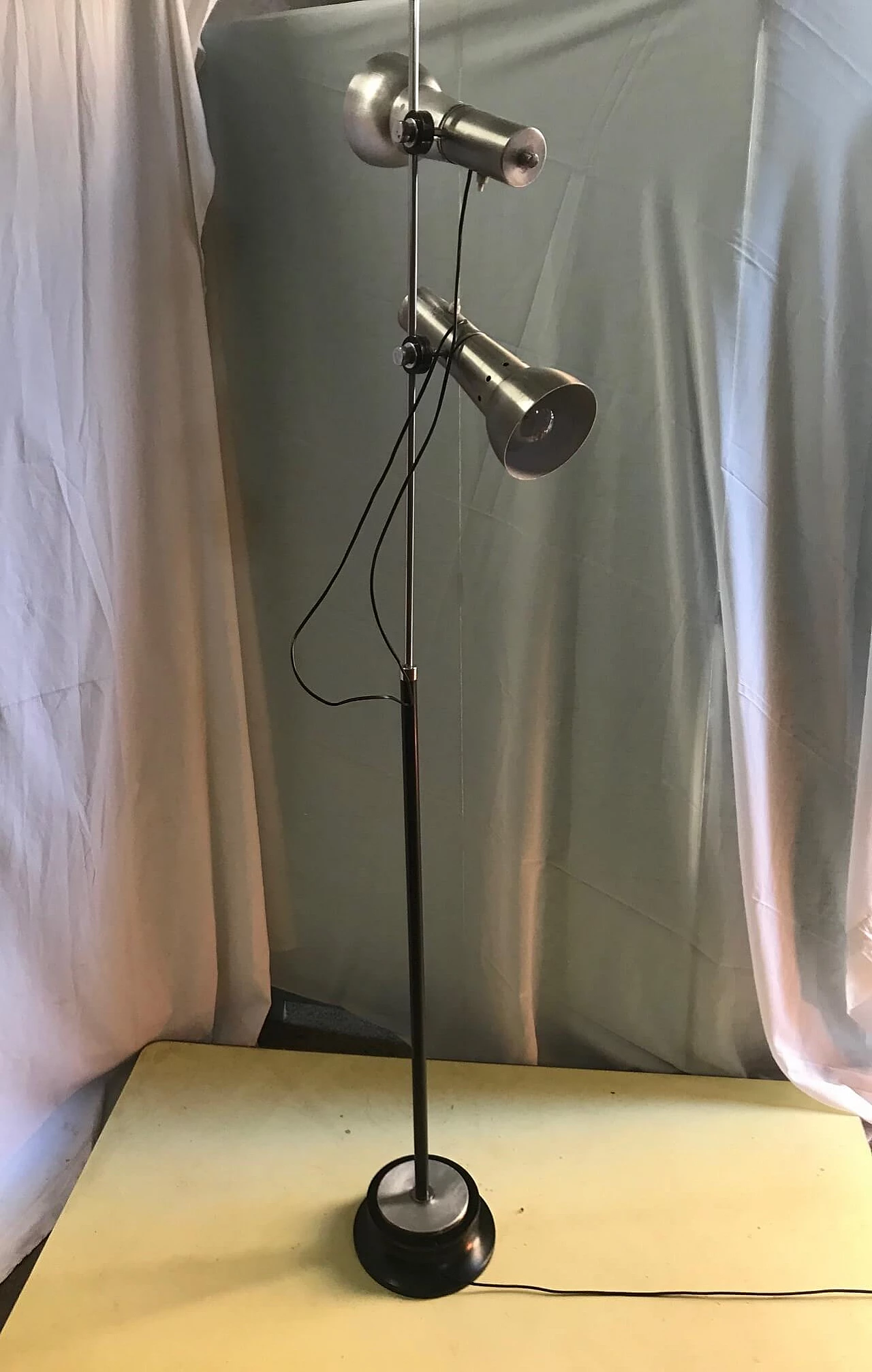 Adjustable chromed metal floor lamp, 70s 1187447