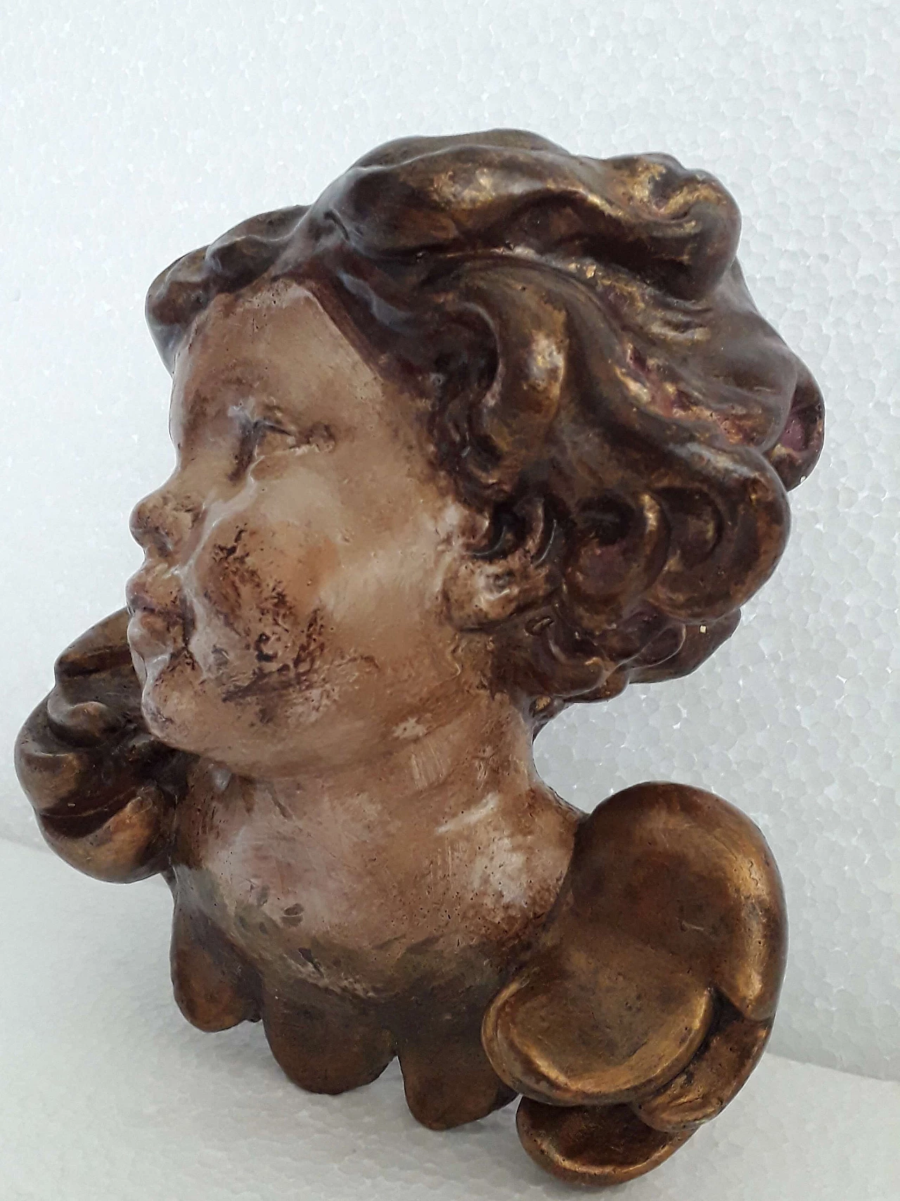 Sculpture of hand-painted angel, 70s 1187500