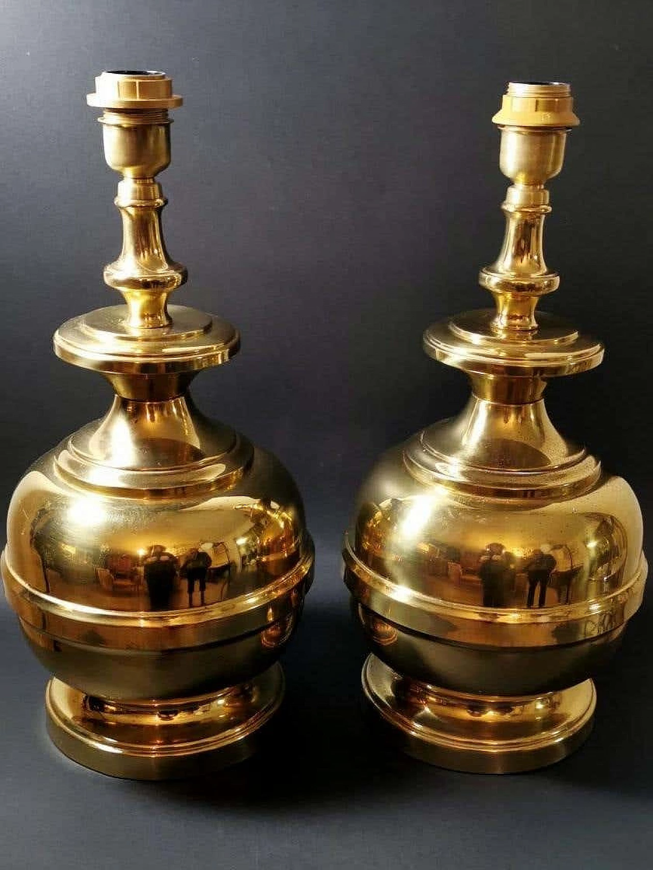 Pair of table lamps in polished brass, 60s 1187635