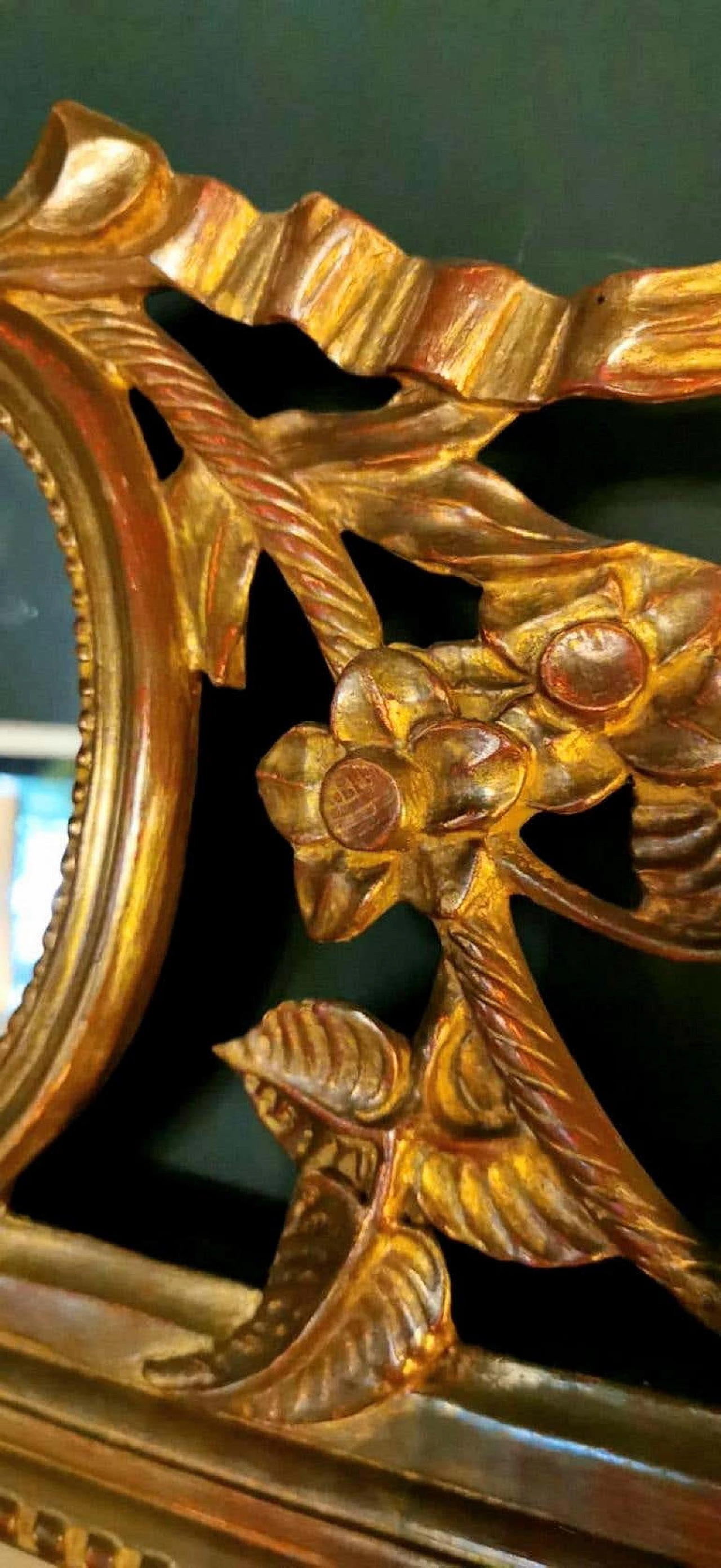 Cornice Rococò in legno dorato e doppio specchio 1188175