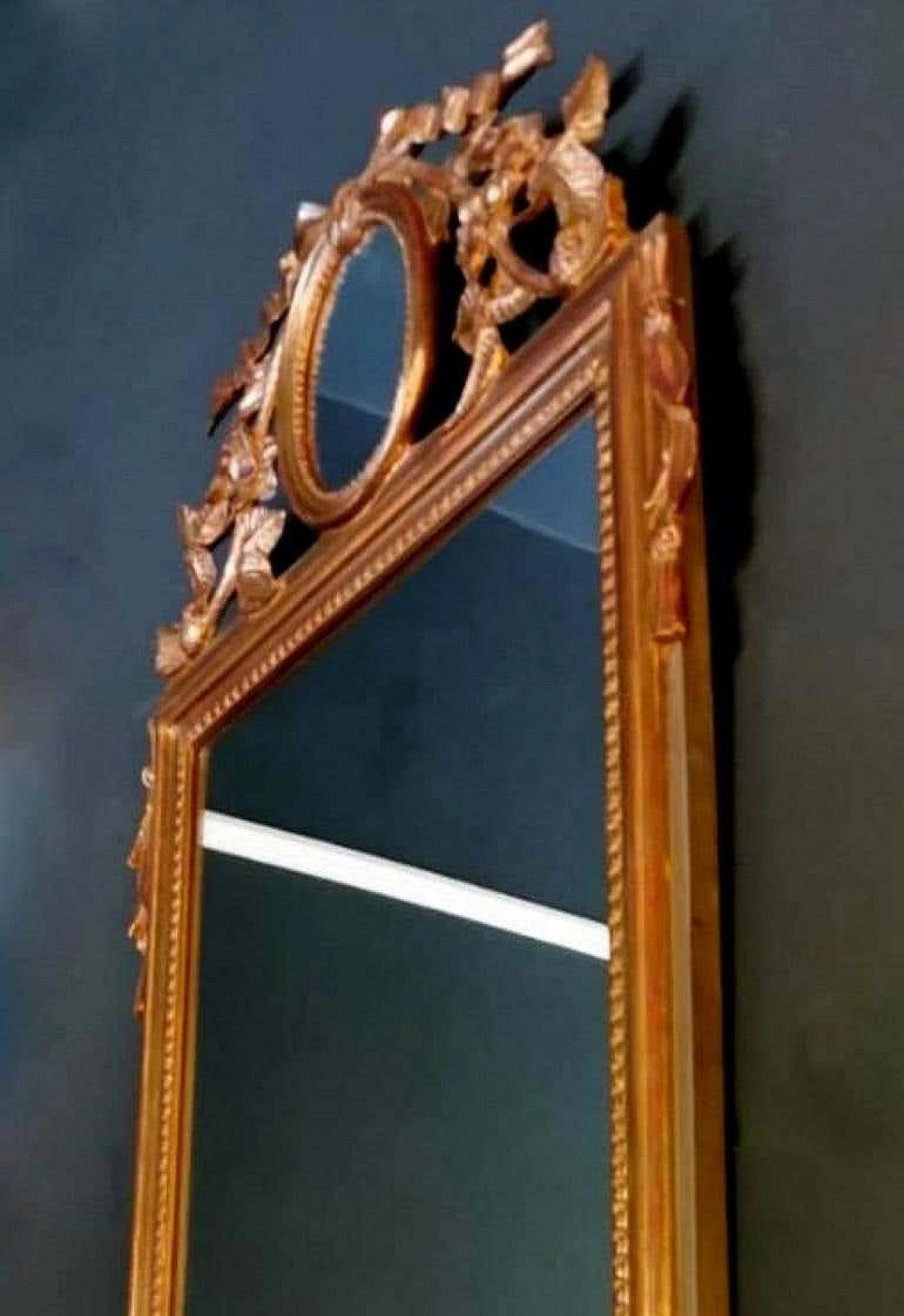 Cornice Rococò in legno dorato e doppio specchio 1188186