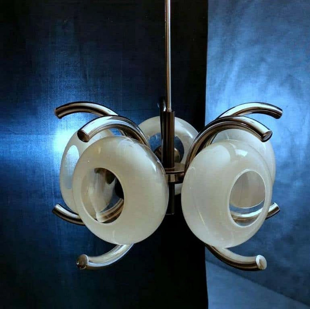 Chandelier in opaline glass and steel in Goffredo Reggiani style, 70s 1188281