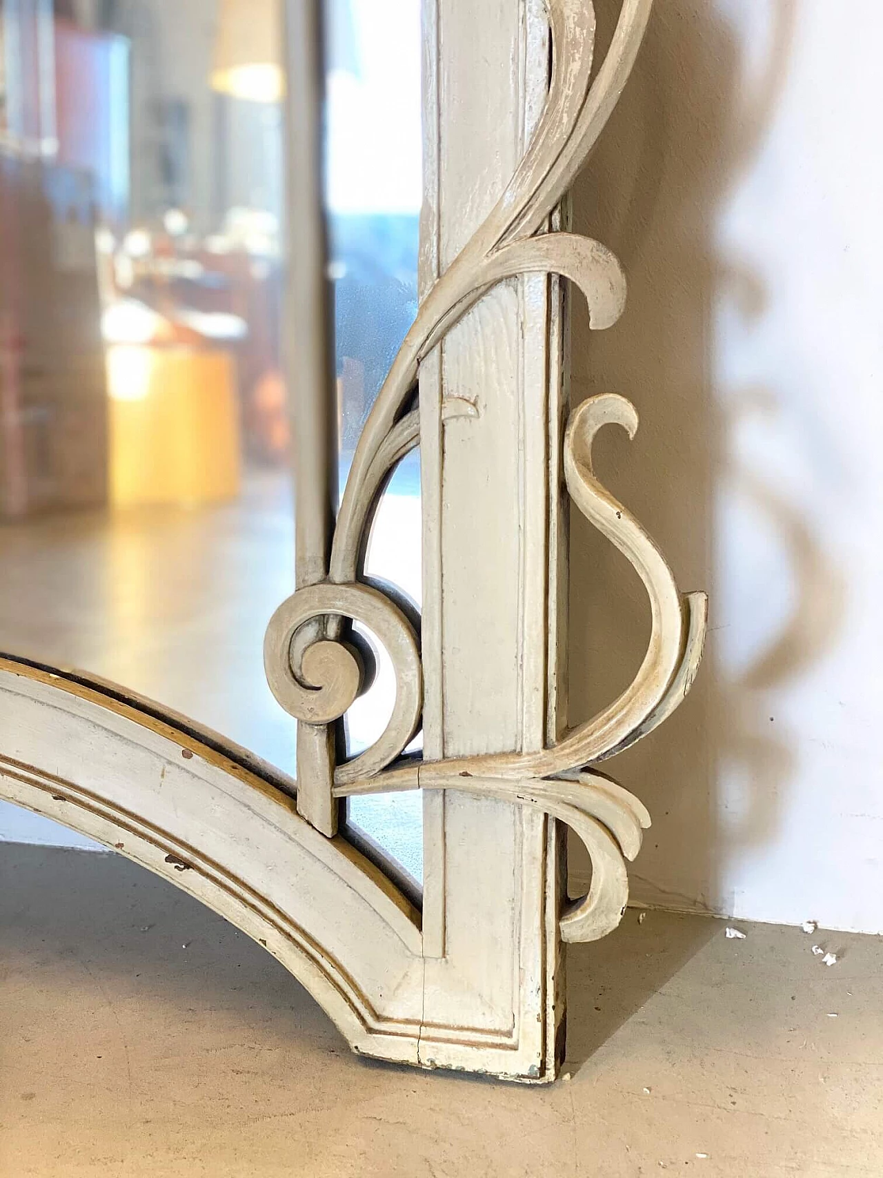 Specchiera Liberty in legno laccato, anni '10 1188618