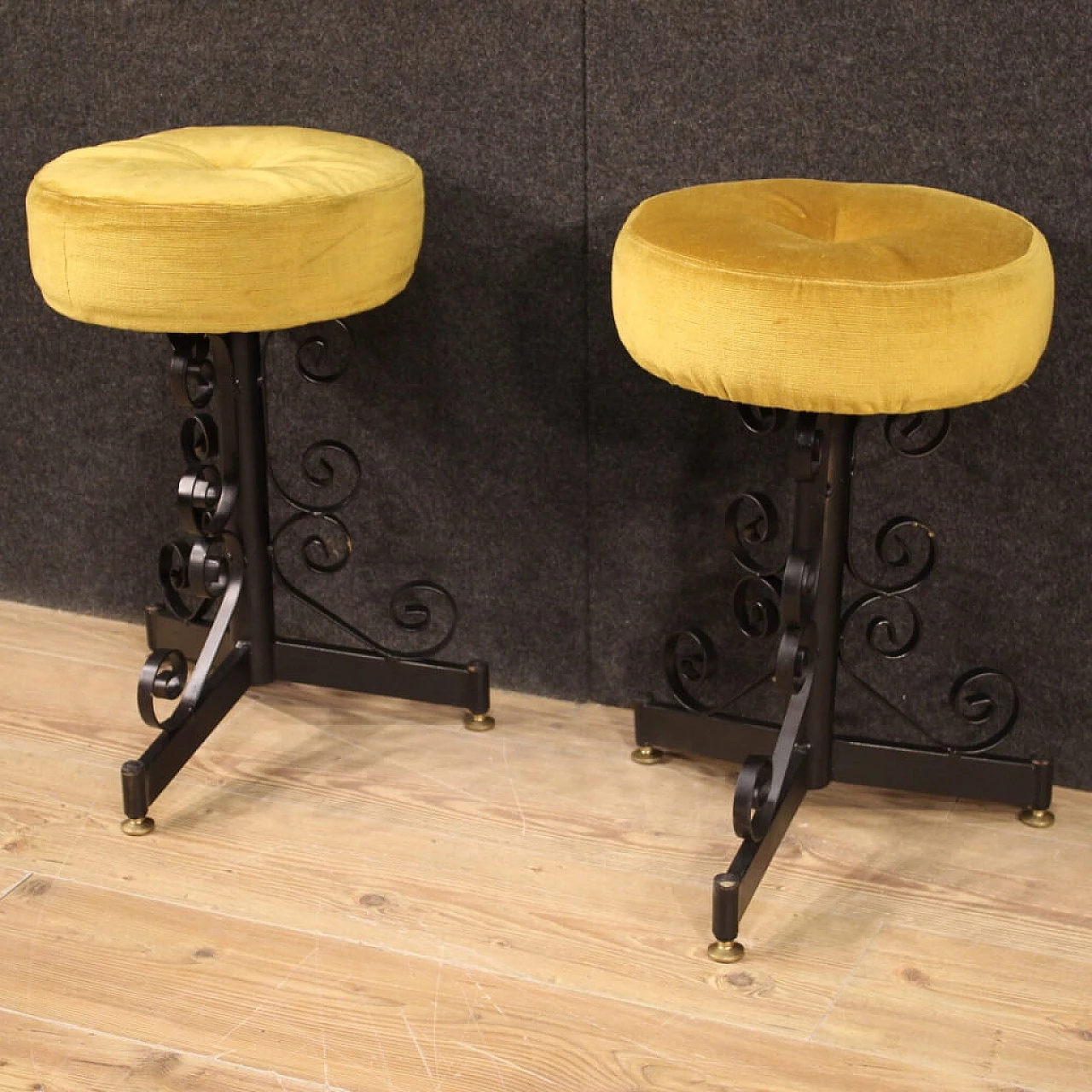 Pair of italian iron stools with velvet seats, 1970s 1188658