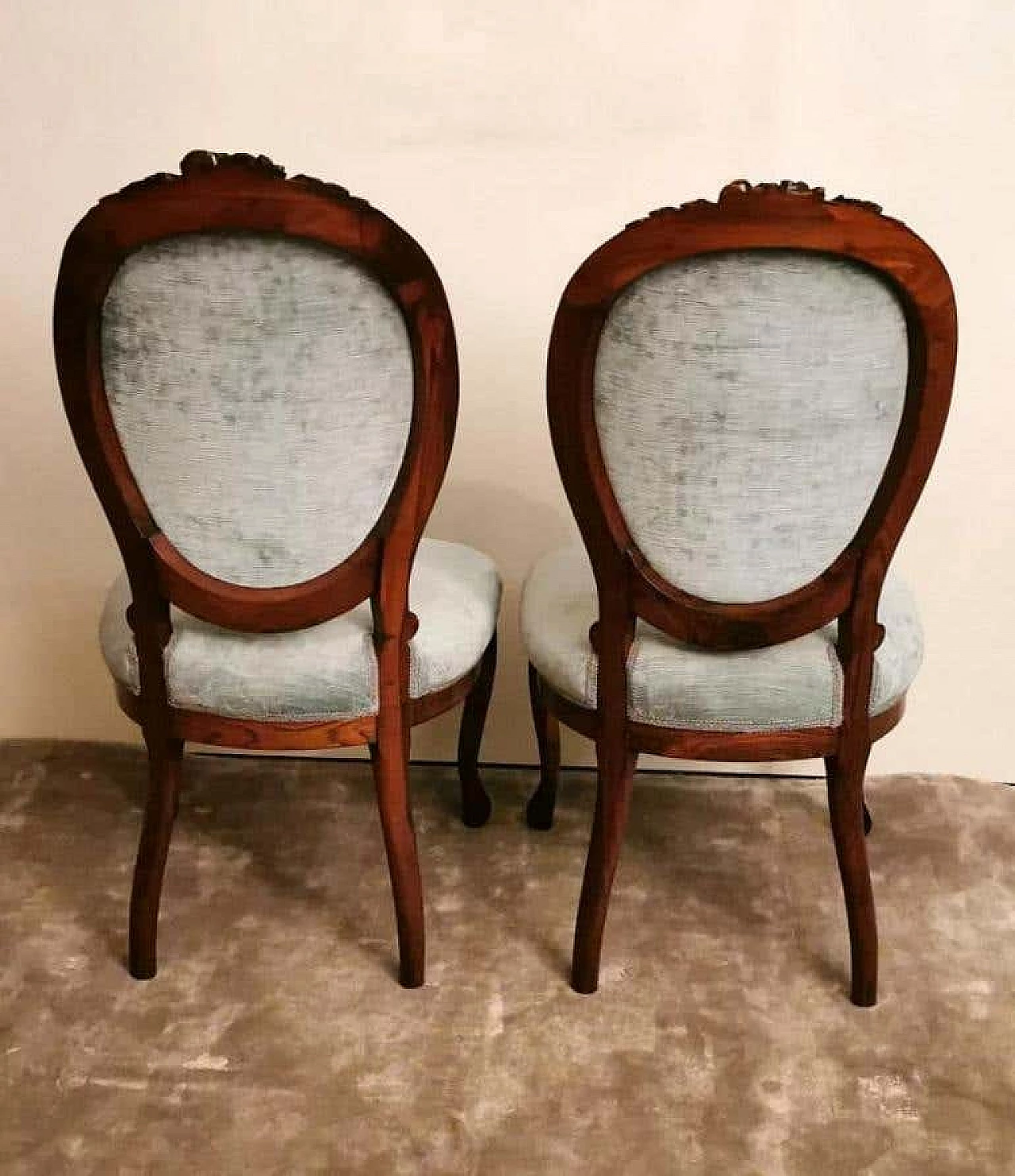 Coppia di sedie da camera da letto Napoleone III in mogano scolpito 1188985