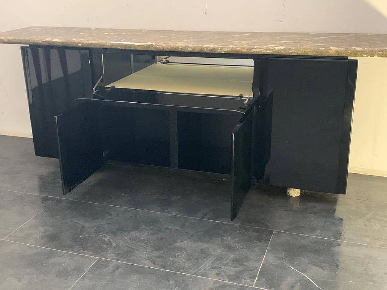 Sideboard with quartz top and black base by Giotto Stoppino for Acerbis, 70s 1190446