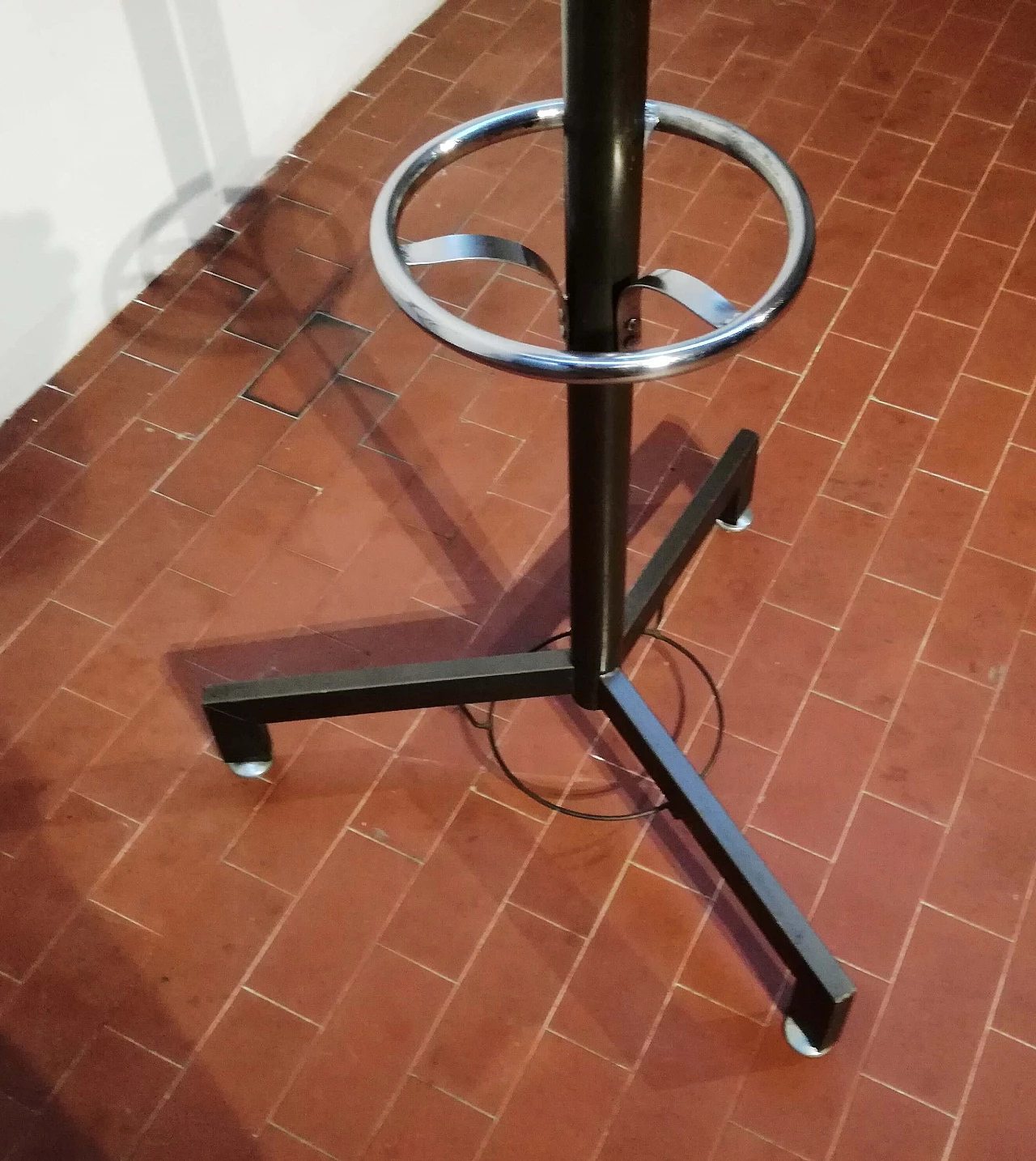 Appendiabiti a stelo in metallo, anni '60 1190751