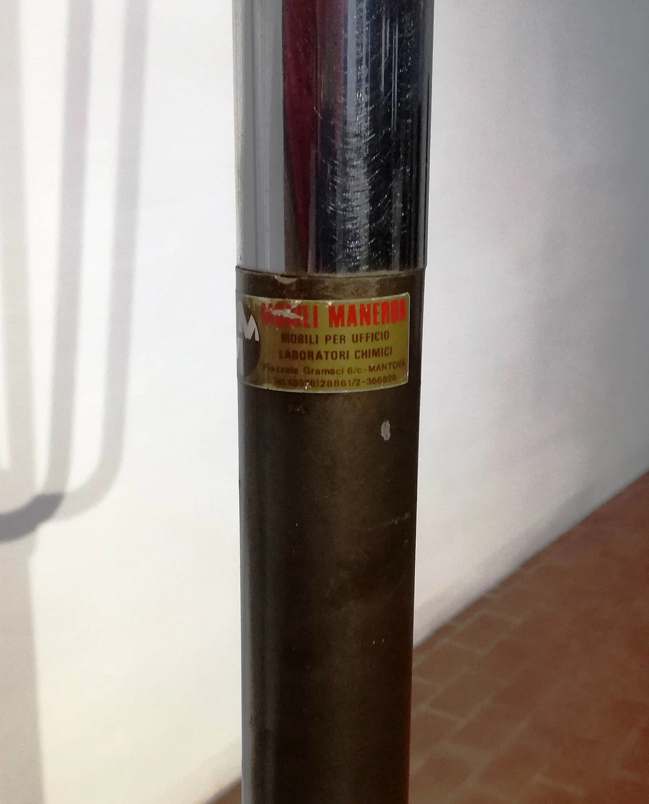 Appendiabiti a stelo in metallo, anni '60 1190752