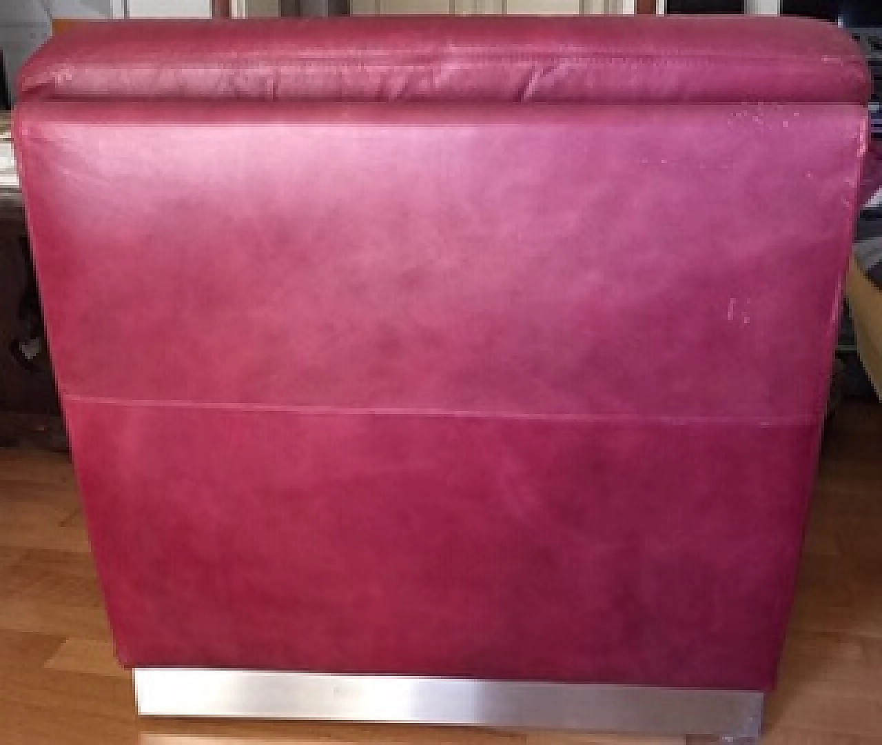 Sofa and pair of armchairs in burgundy leather by Roche Bobois, 1980s 1190828