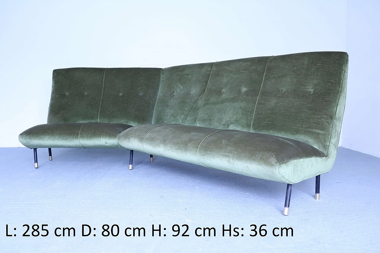 Green velvet sofa, 1950s 1191013