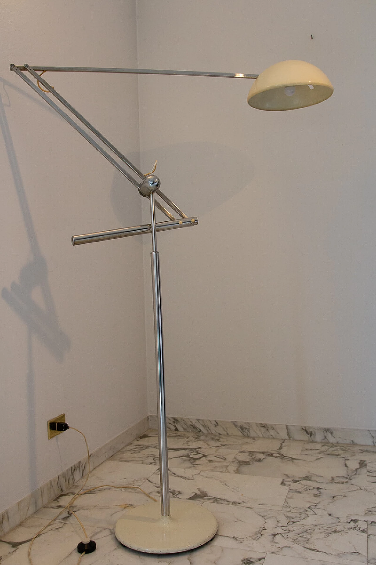Floor lamp with counterweight mod. 633 by Goffredo Reggiani 1191488