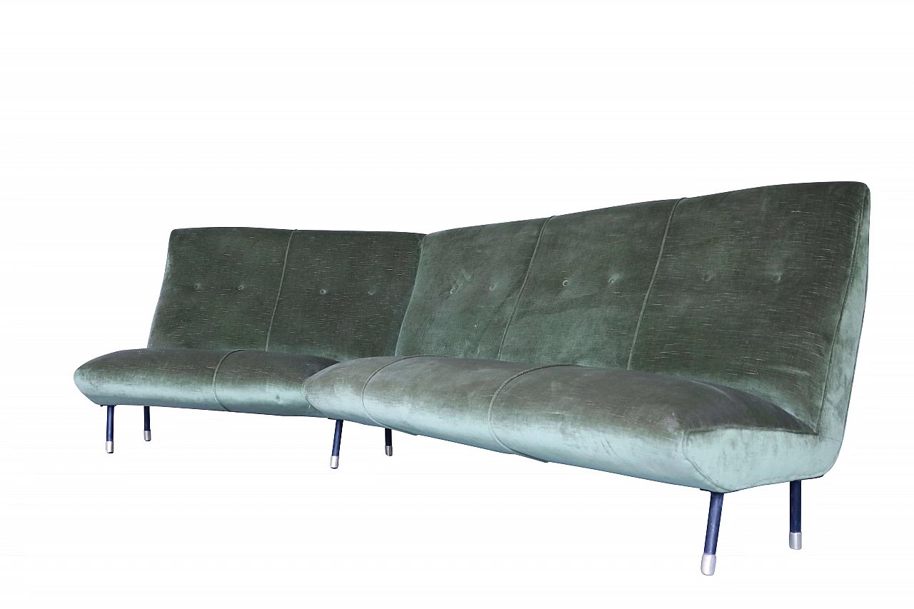 Green velvet sofa, 1950s 1191707