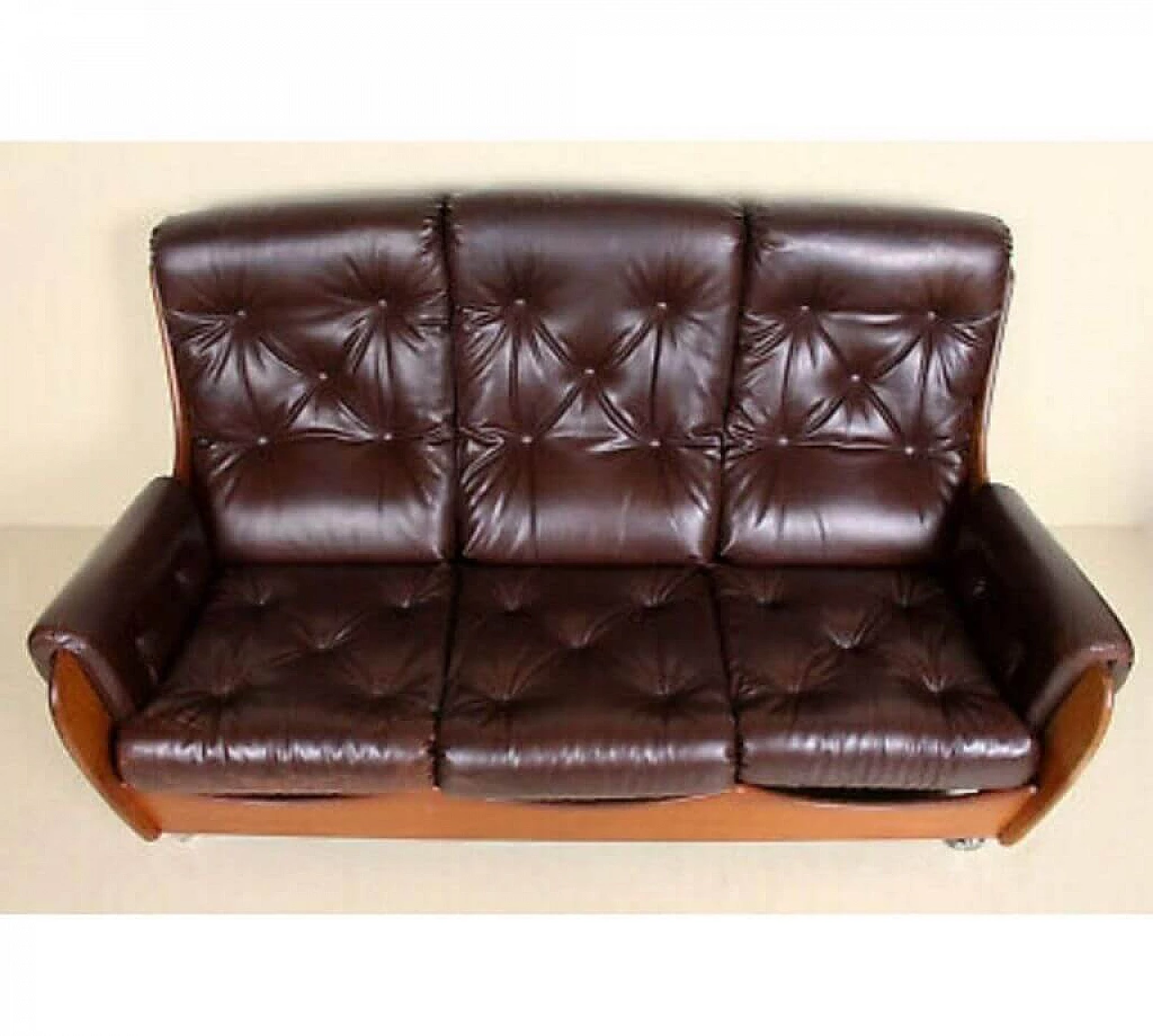 English leather and teak sofa by G. Plan, '70s 1191903