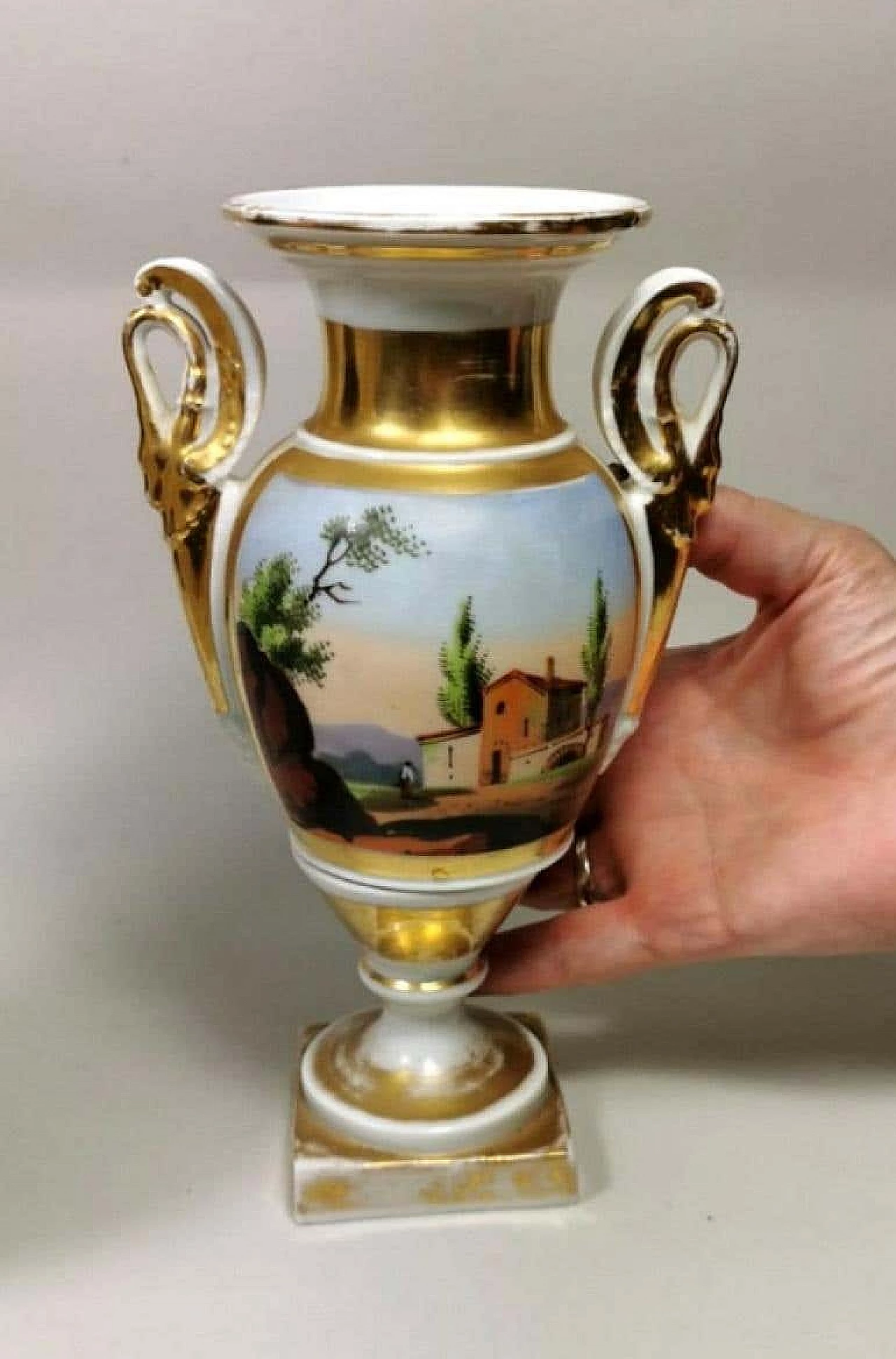 Pair of hand painted Napoleon III vases in porcelain de Paris, 19th century 1192327