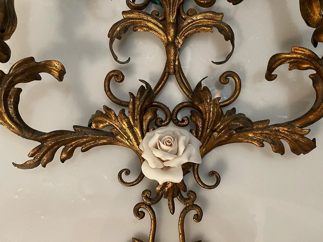 Coppia di grand applique Fiorentine dorate a 4 luci, anni '60 1193030