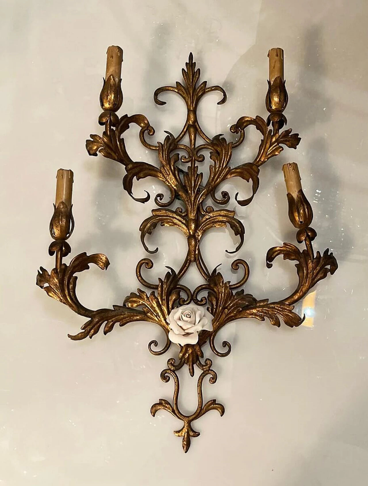 Coppia di grand applique Fiorentine dorate a 4 luci, anni '60 1193031