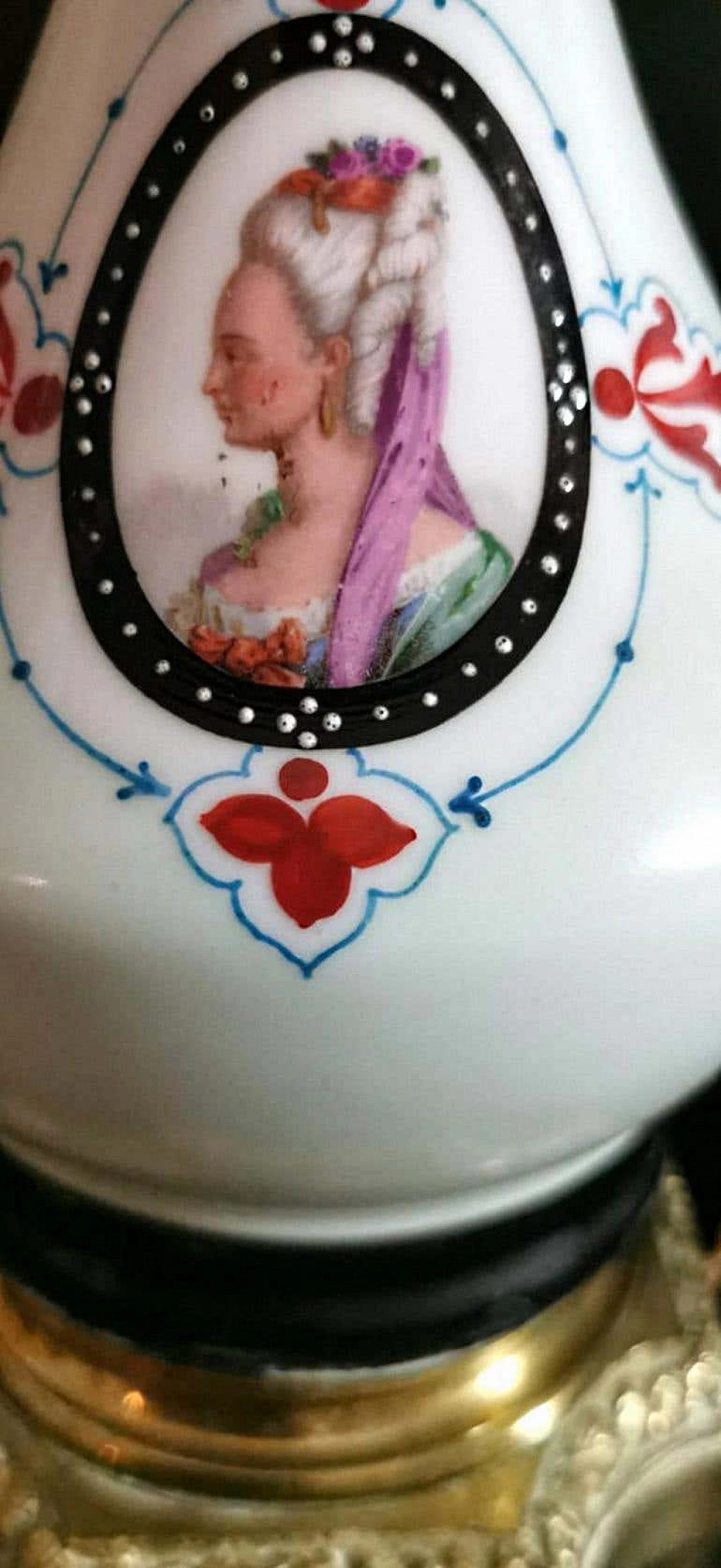 Coppia di lampade a olio Napoleone III in porceain de Paris 1193319