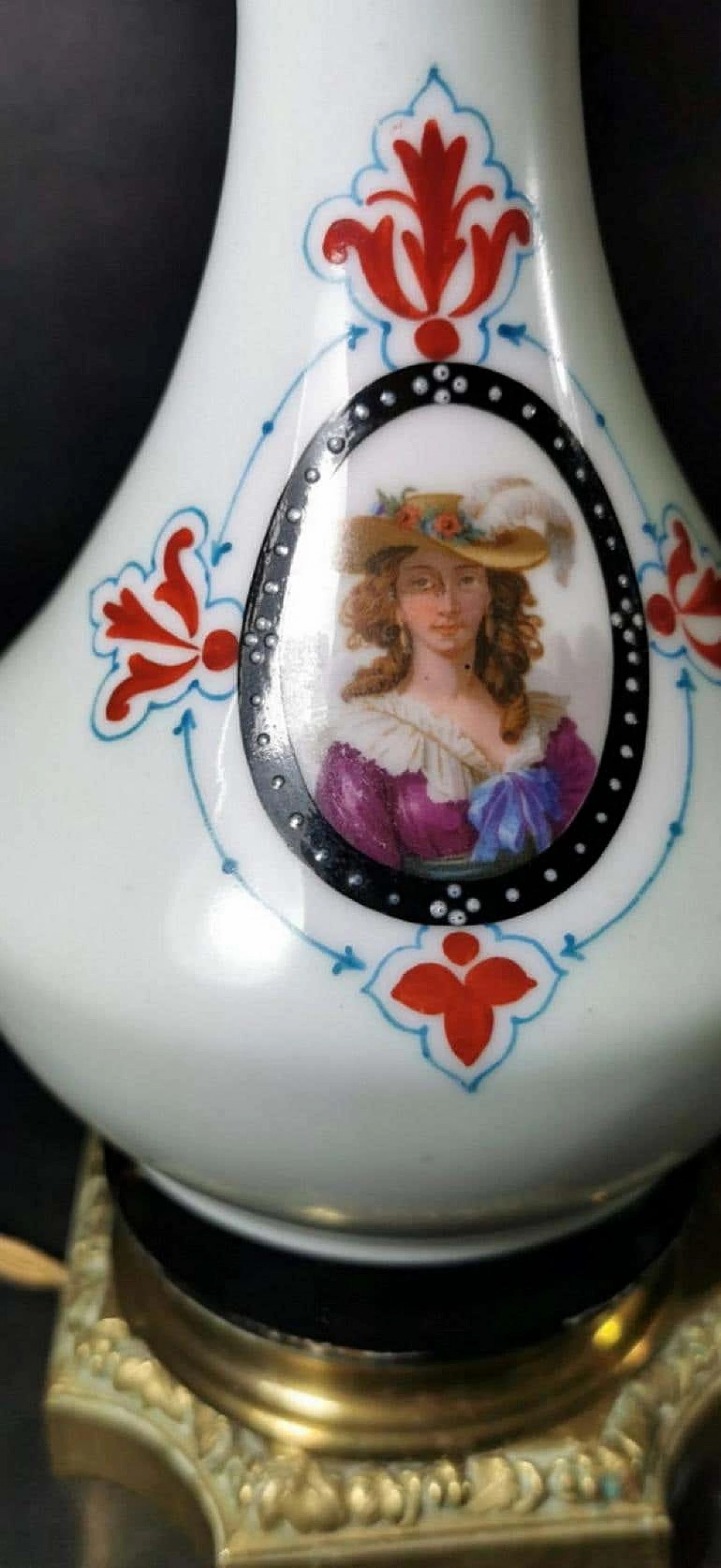 Coppia di lampade a olio Napoleone III in porceain de Paris 1193321