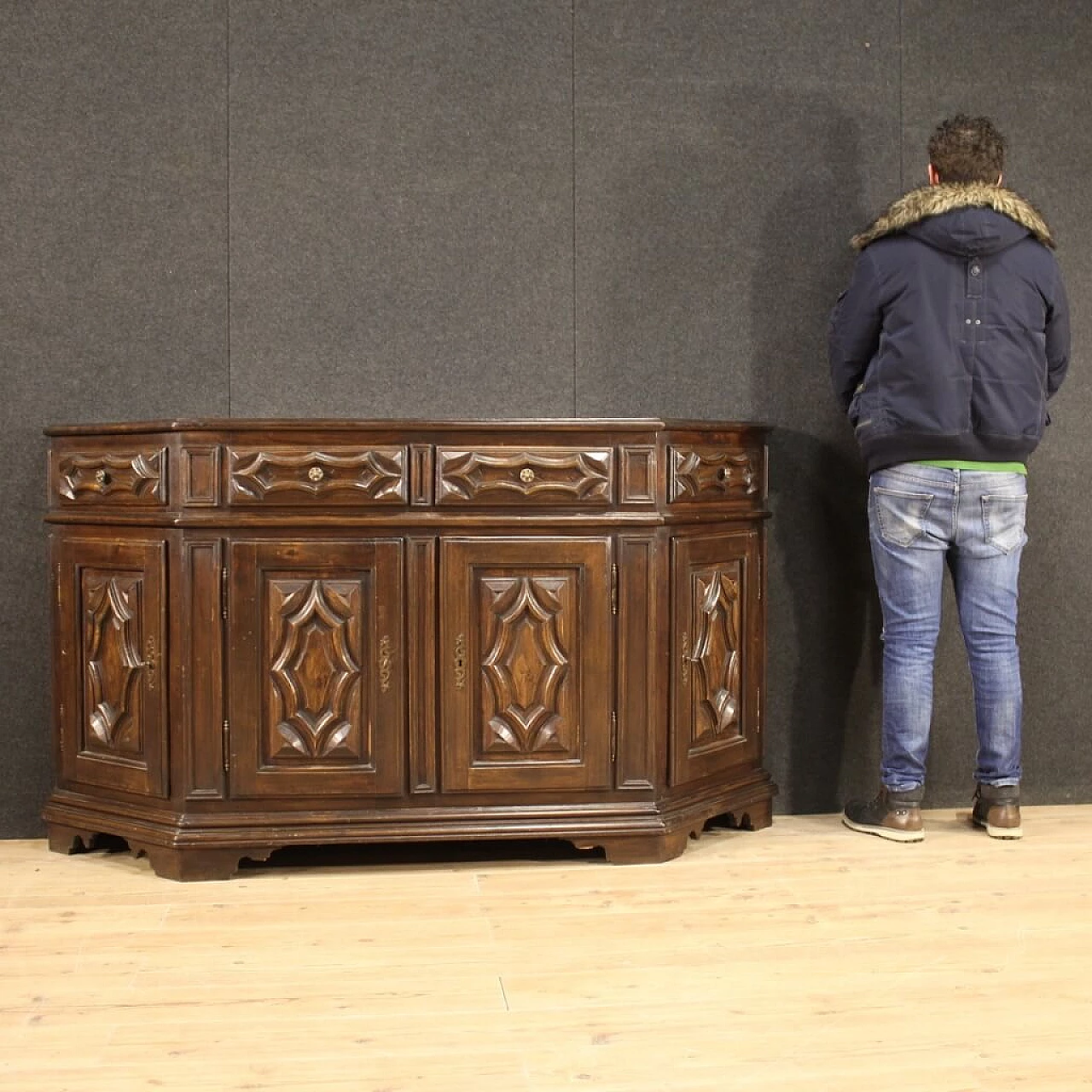 Credenza italiana in legno di rovere e faggio, anni '40 1193410