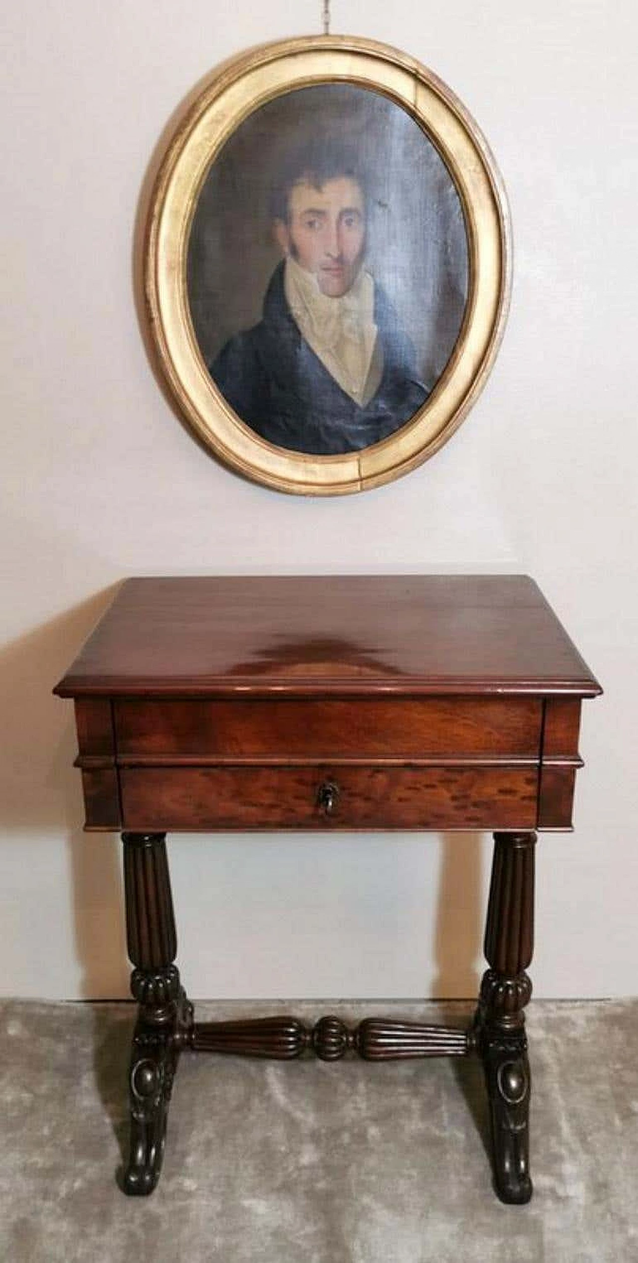 Victorian dressing table with mirror and drawers in mahogany feather, 19th century 1193835
