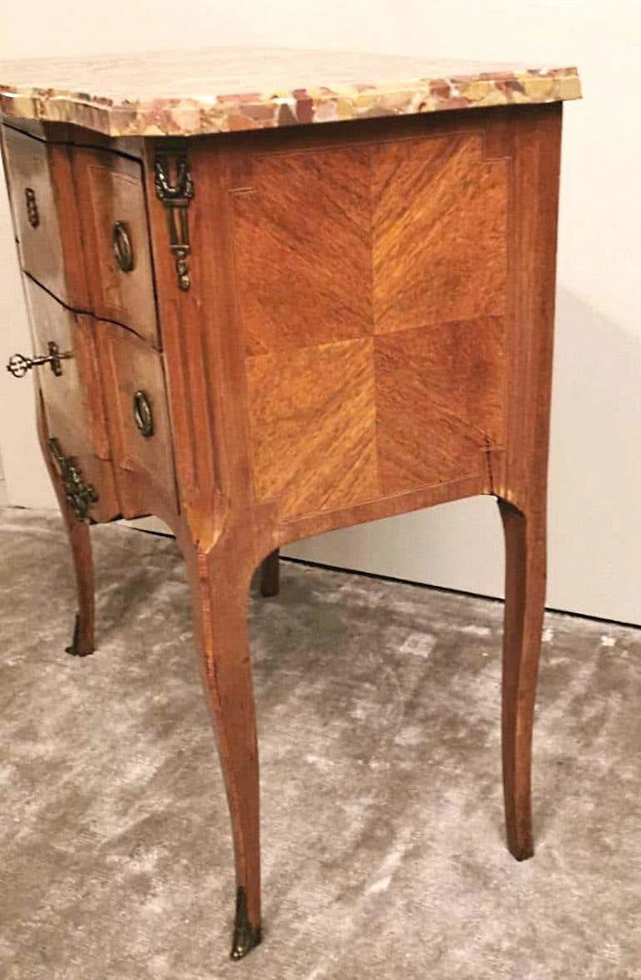Louis XVI style chest of drawers in walnut briarwood and marble top, 19th century 1194501