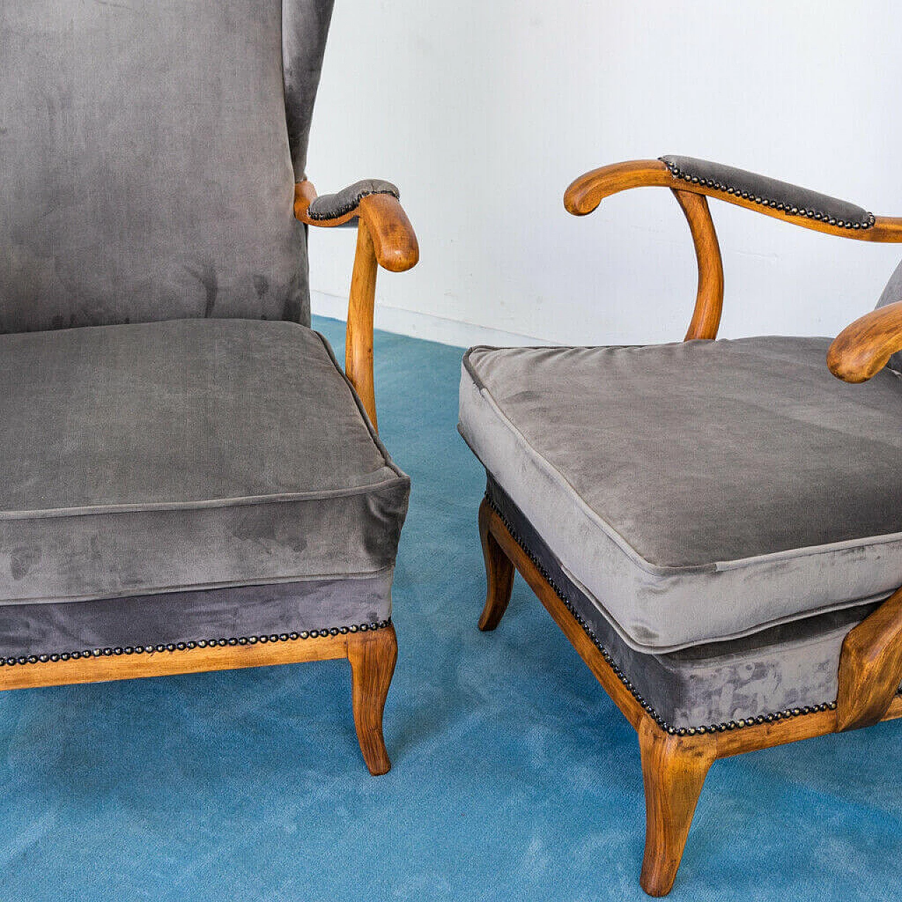 Pair of armchairs in velvet and walnut wood by Paolo Buffa, 1950s 1194712