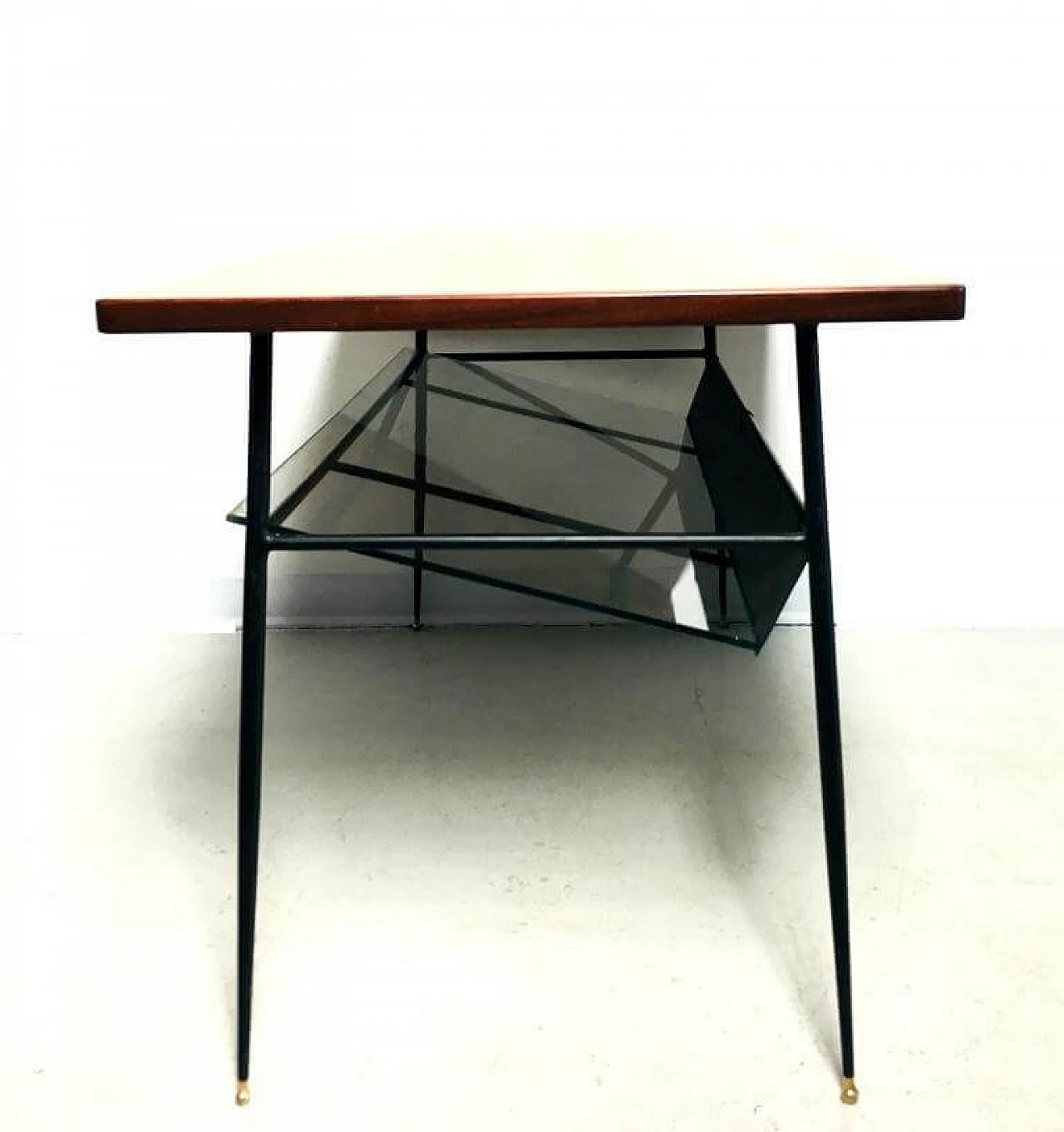 Teak coffee table with magazine rack, 1950s 1195054