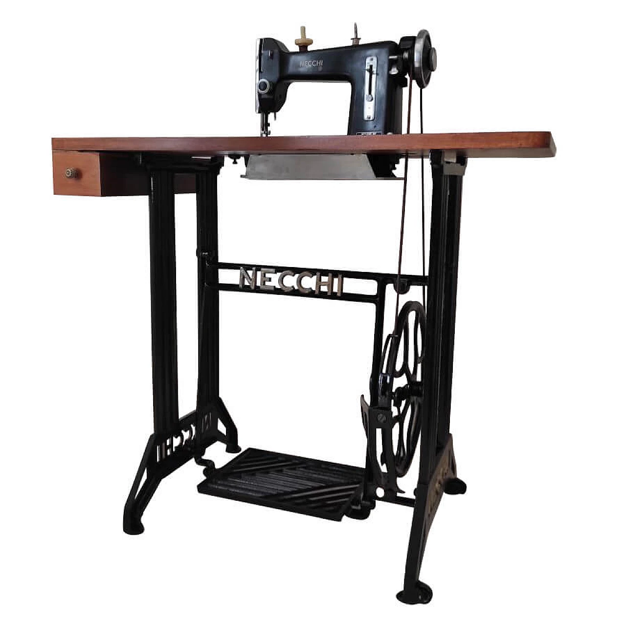 Macchina da cucire BF Nova di Necchi, anni '50 1195247