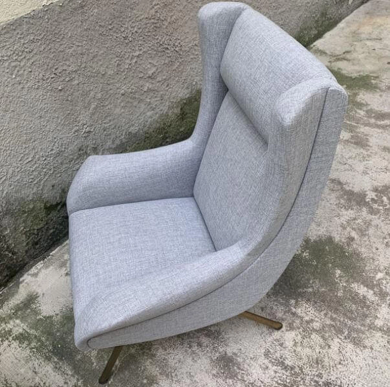 Coppia di poltrone con gambe in ottone, anni '50 1196614