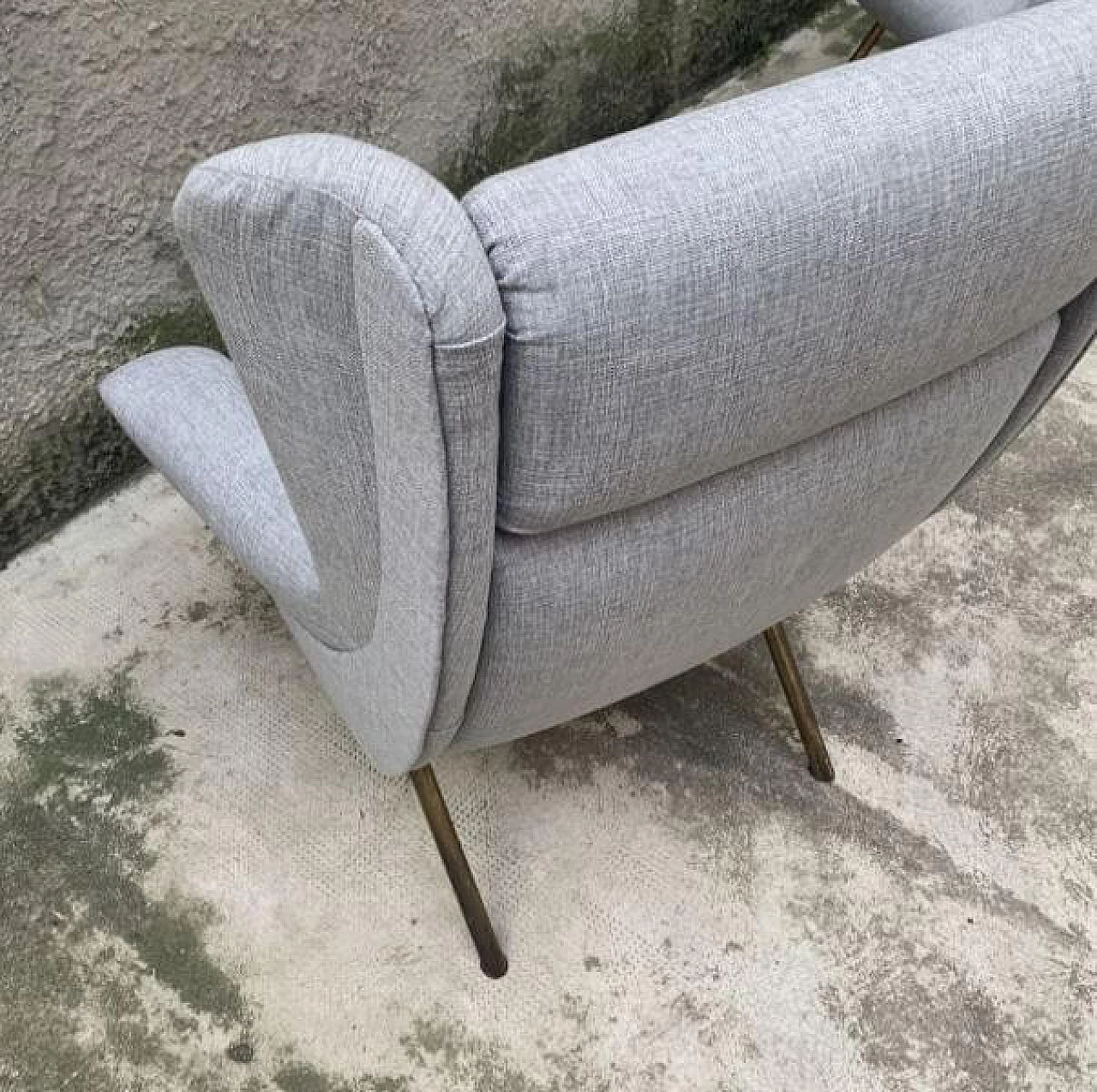 Coppia di poltrone con gambe in ottone, anni '50 1196615