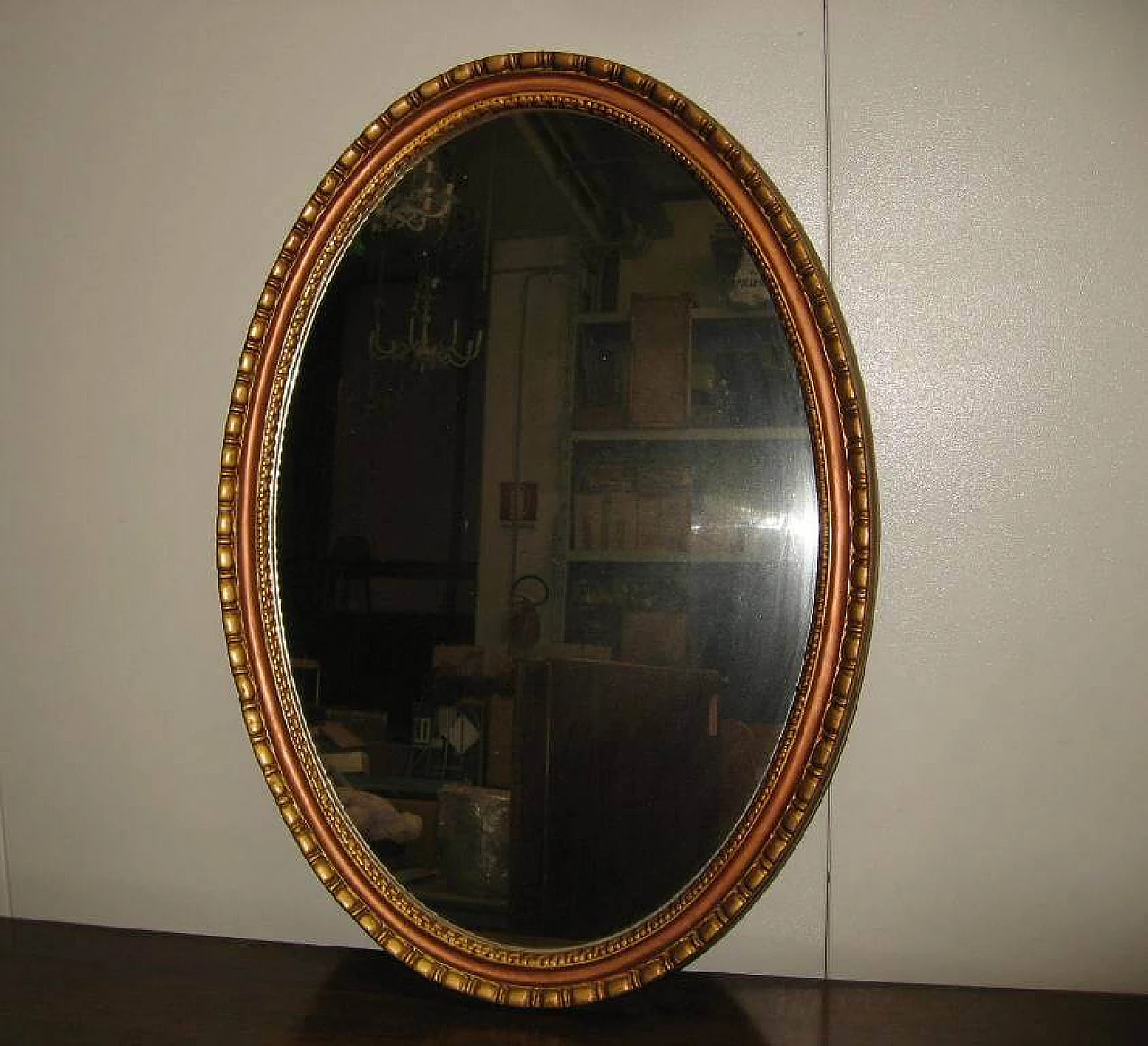 Oval mirror gilded with Matto gold, 70s 1196795