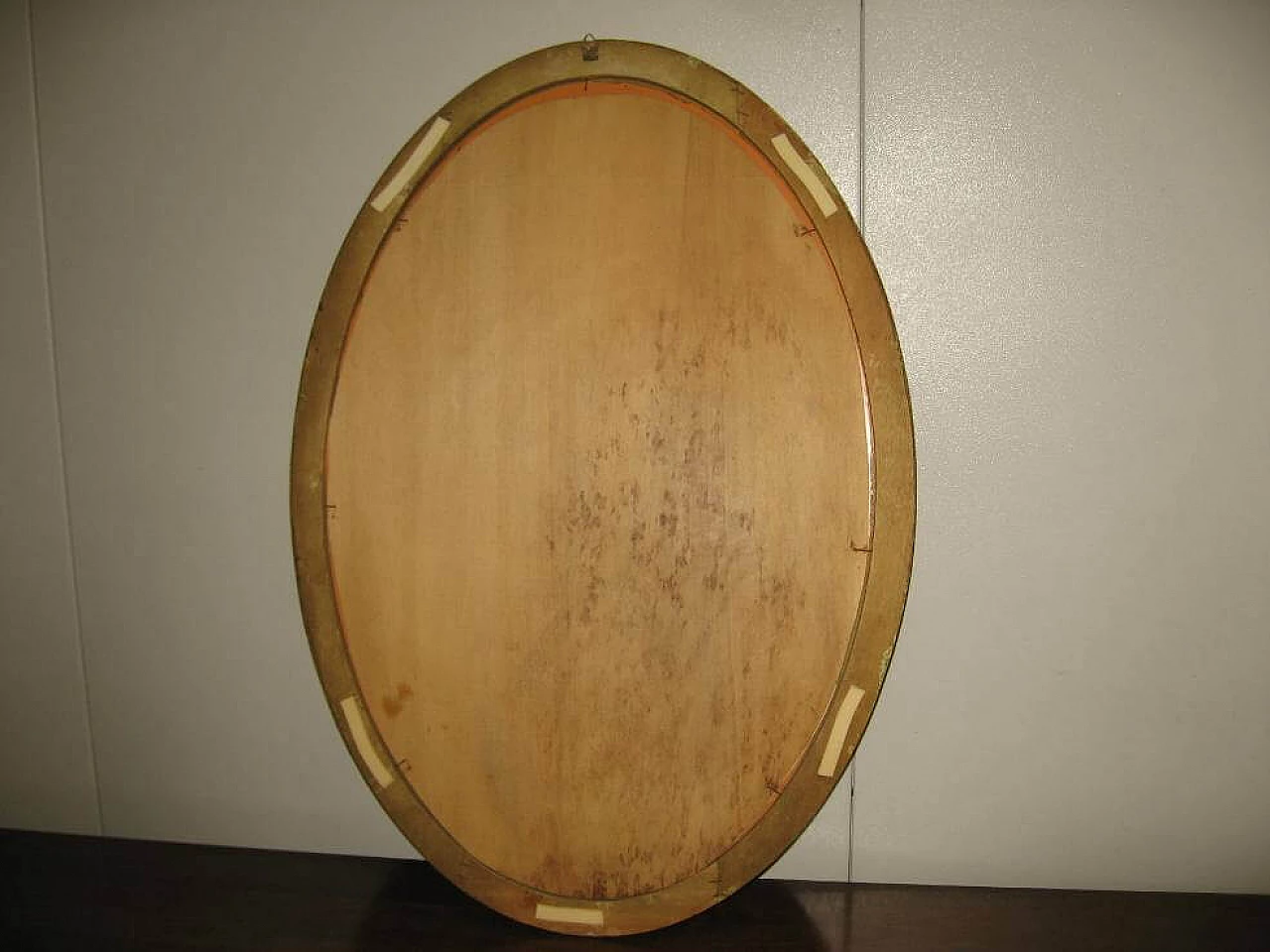 Oval mirror gilded with Matto gold, 70s 1196796