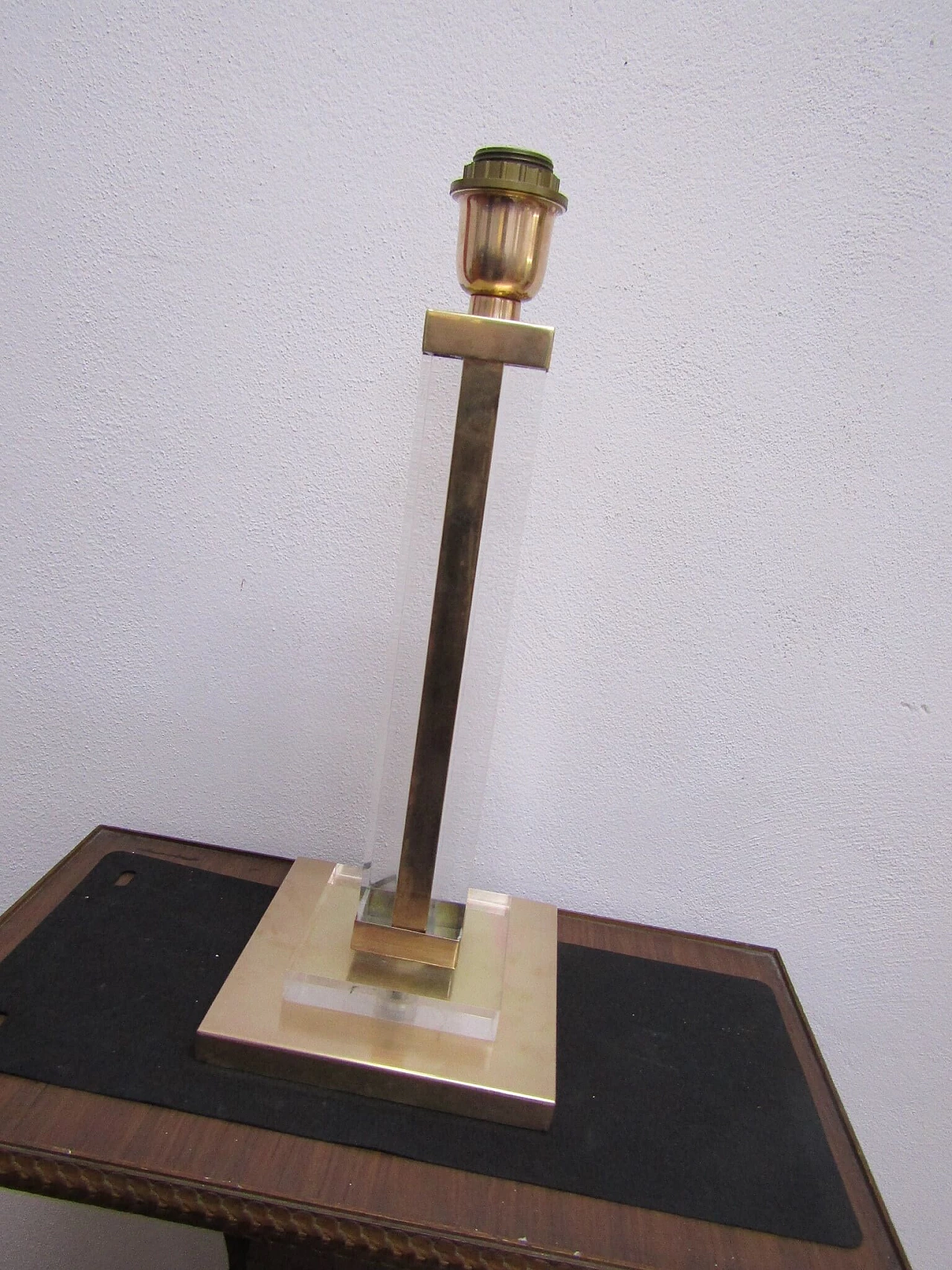 Romeo Rega style table lamp in metal and plexiglas, 70s 1197127