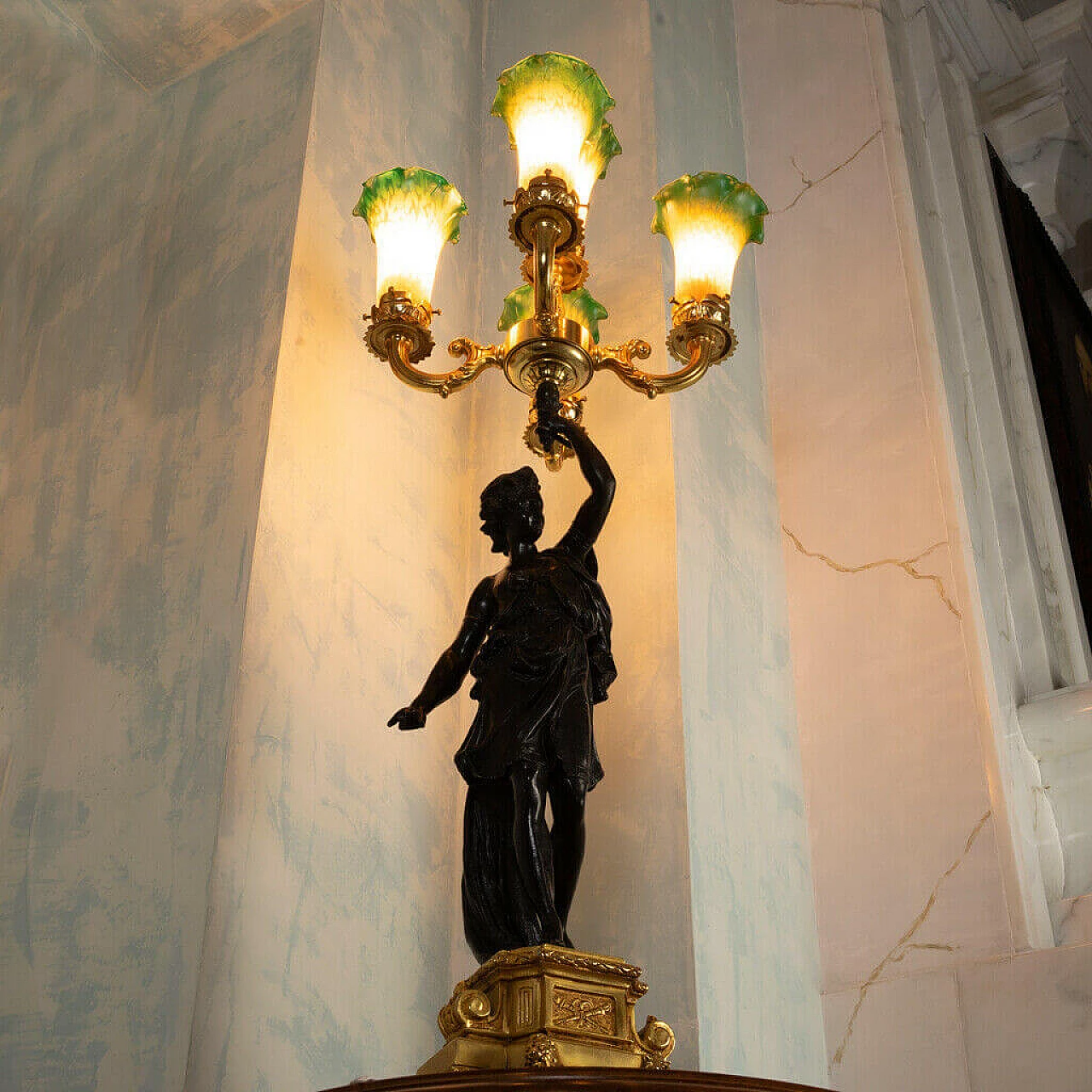 Table lamp with 5 lights with bronze statue, 19th century 1197772