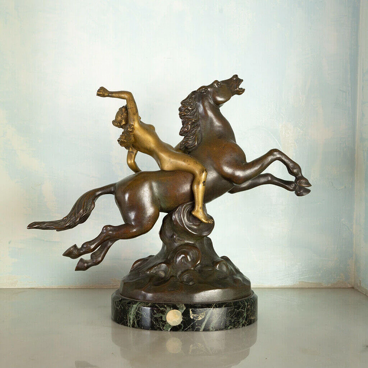 Statua in bronzo e marmo portoro La Furia, fine '800 1198429