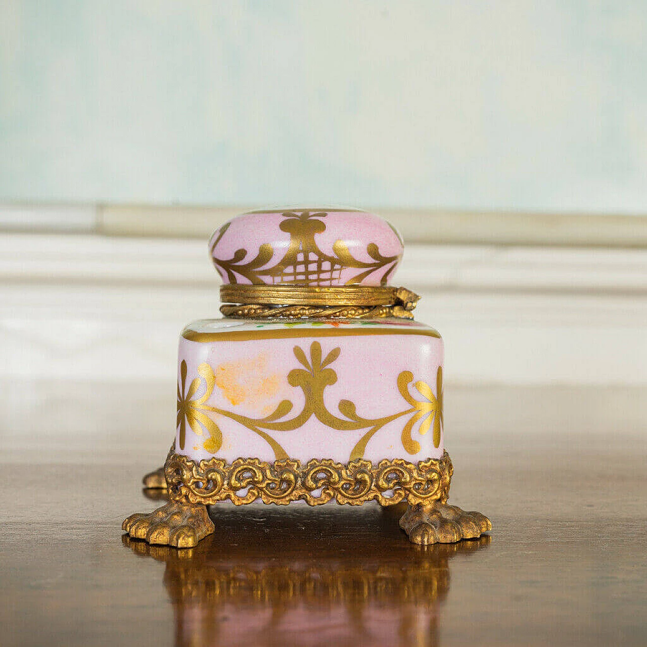 Inkwell and blotter in porcelain and gilt bronze, 19th century 1198452
