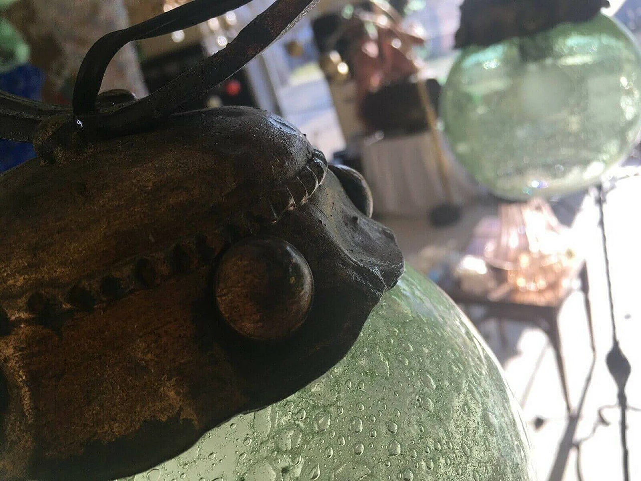 Lampadario in ferro battuto e vetro di Murano di Longobard, anni '60 1198797