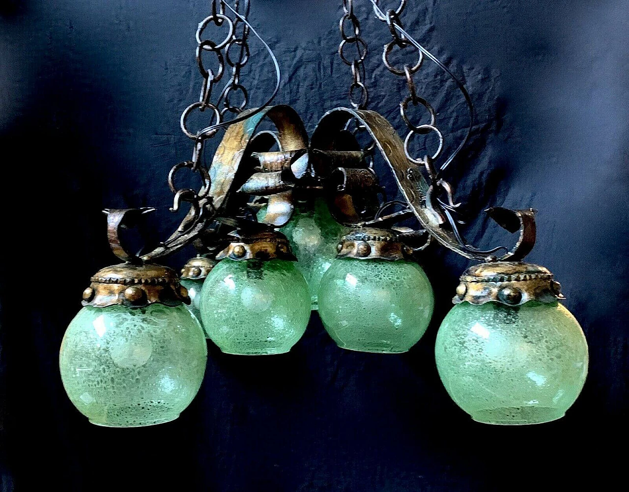 Lampadario in ferro battuto e vetro di Murano di Longobard, anni '60 1198802