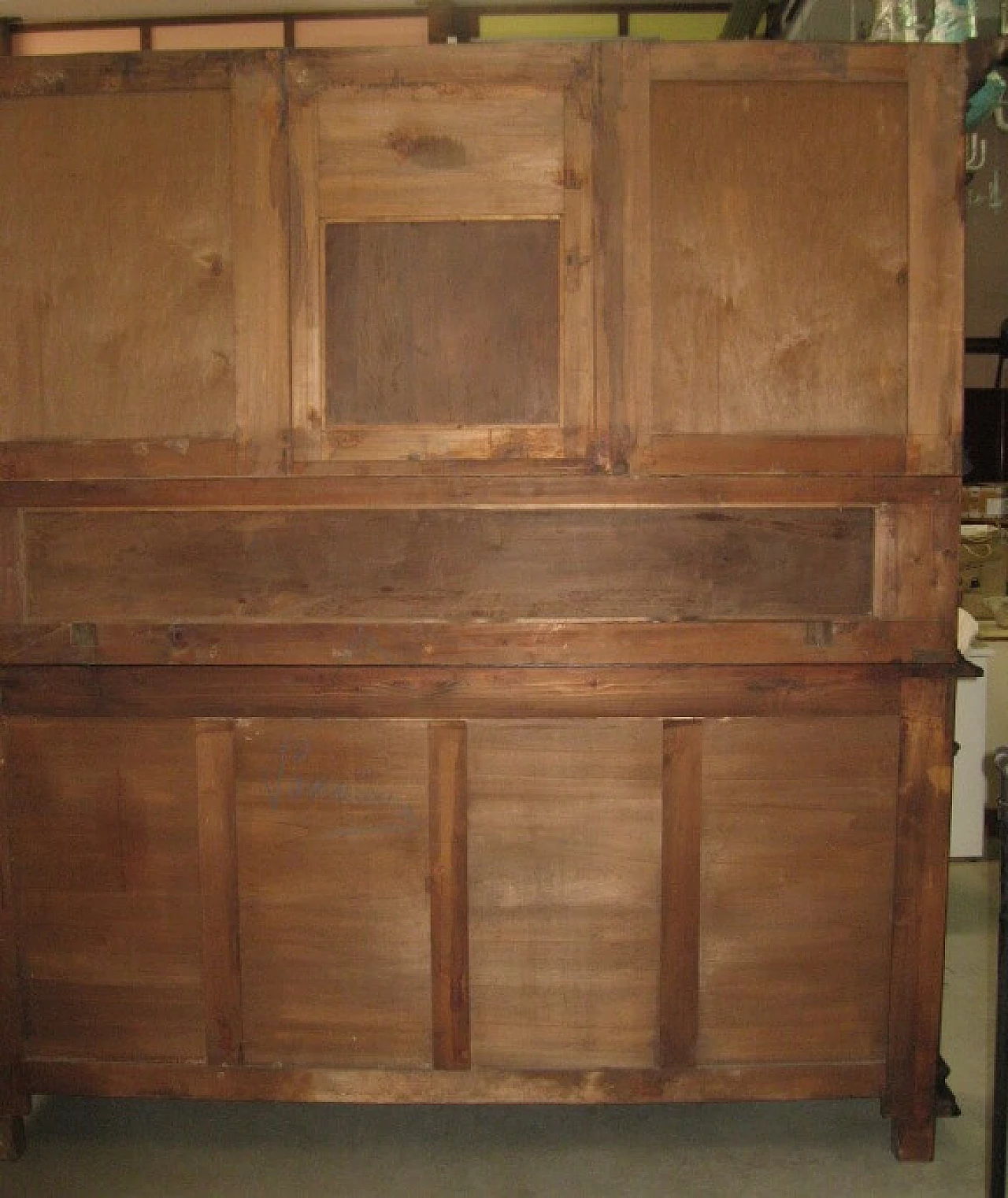 Renaissance style walnut sideboard, early '900 1198971