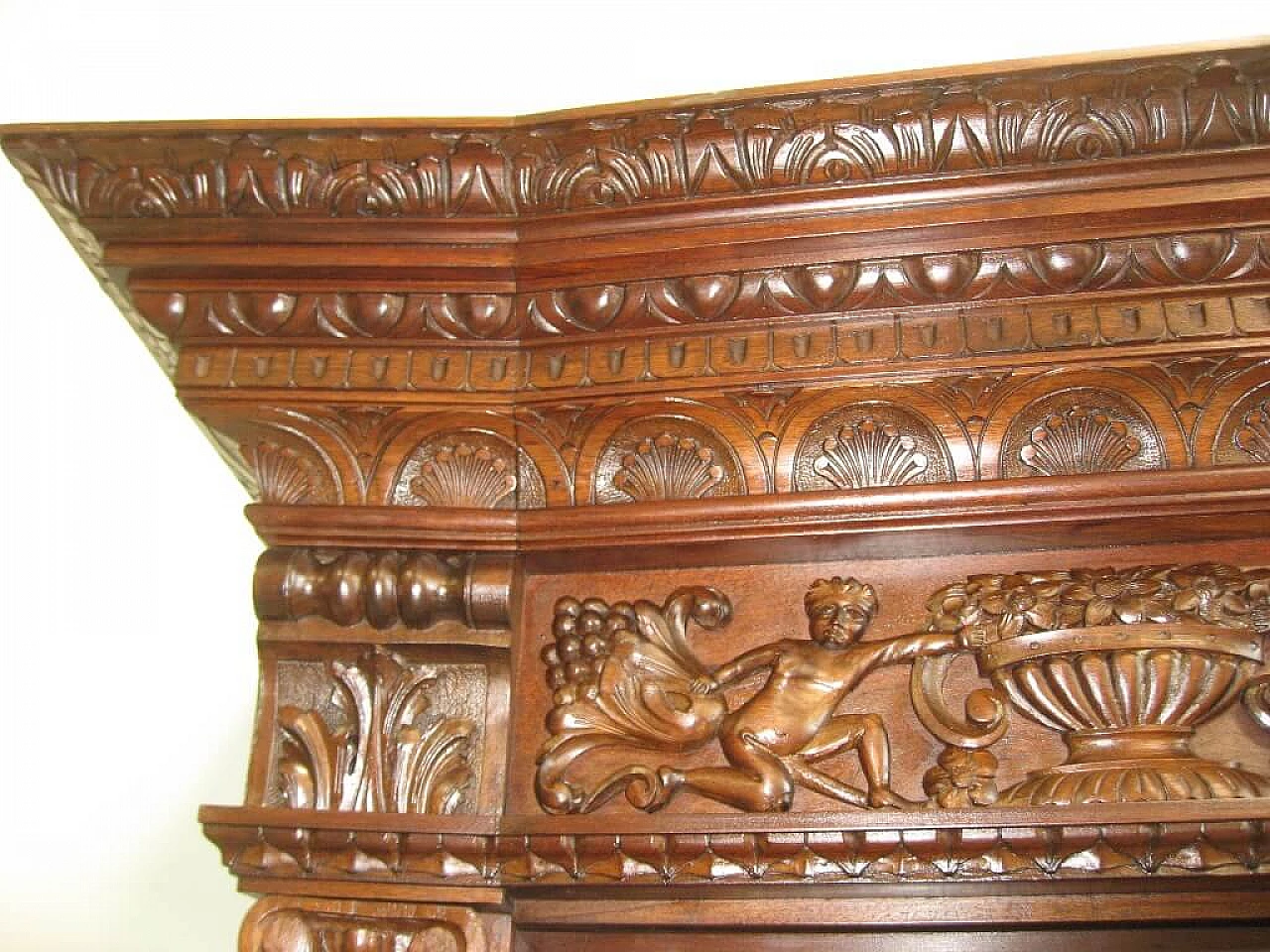 Renaissance style walnut sideboard, early '900 1198974