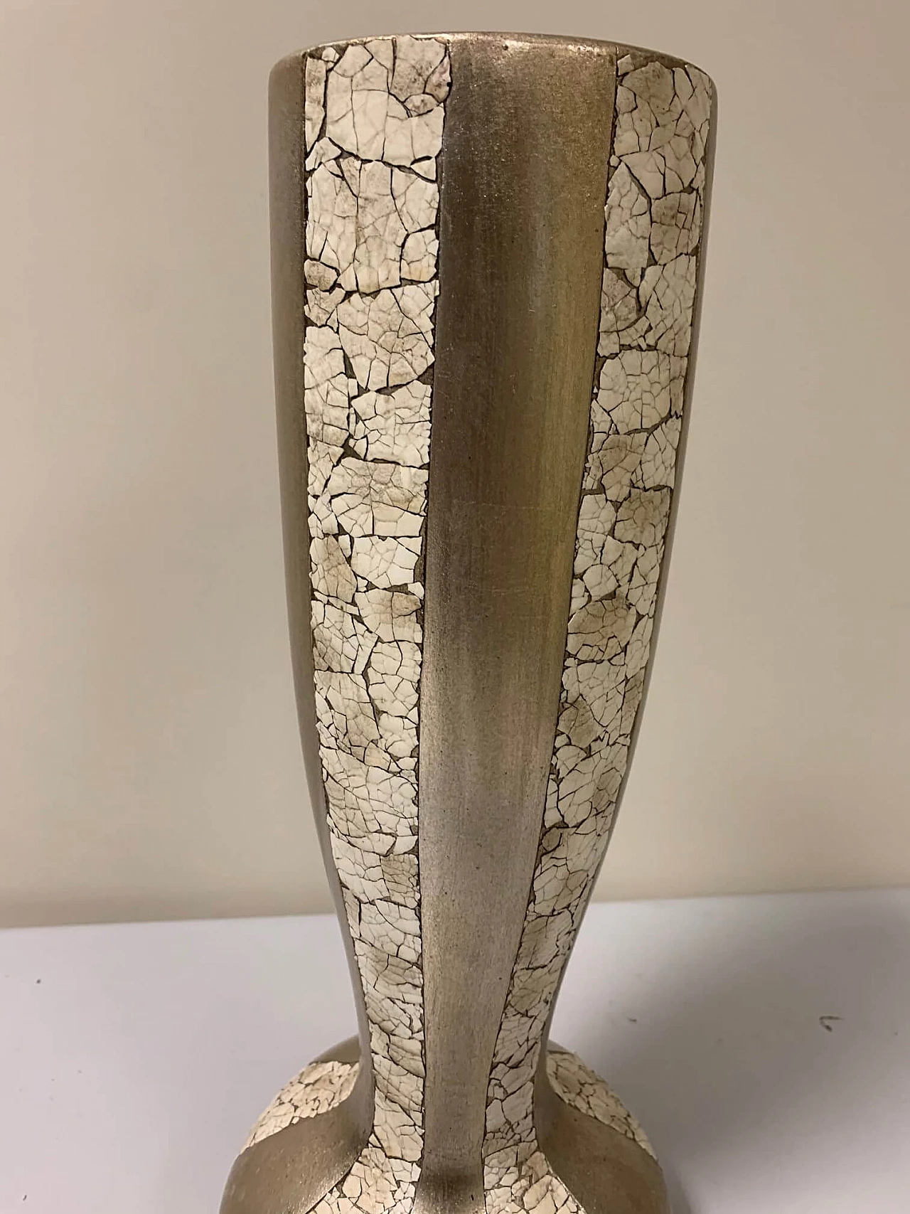 Vase with inserts in natural eggshell and silver leaf, 50s 1200478