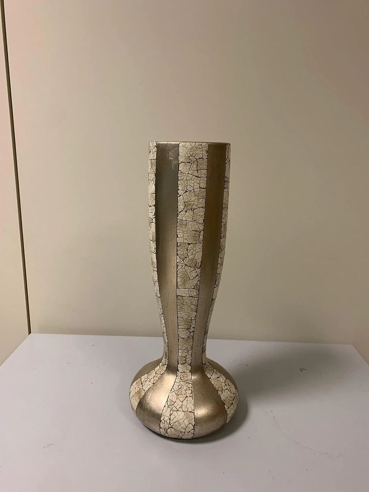 Vase with inserts in natural eggshell and silver leaf, 50s 1200482
