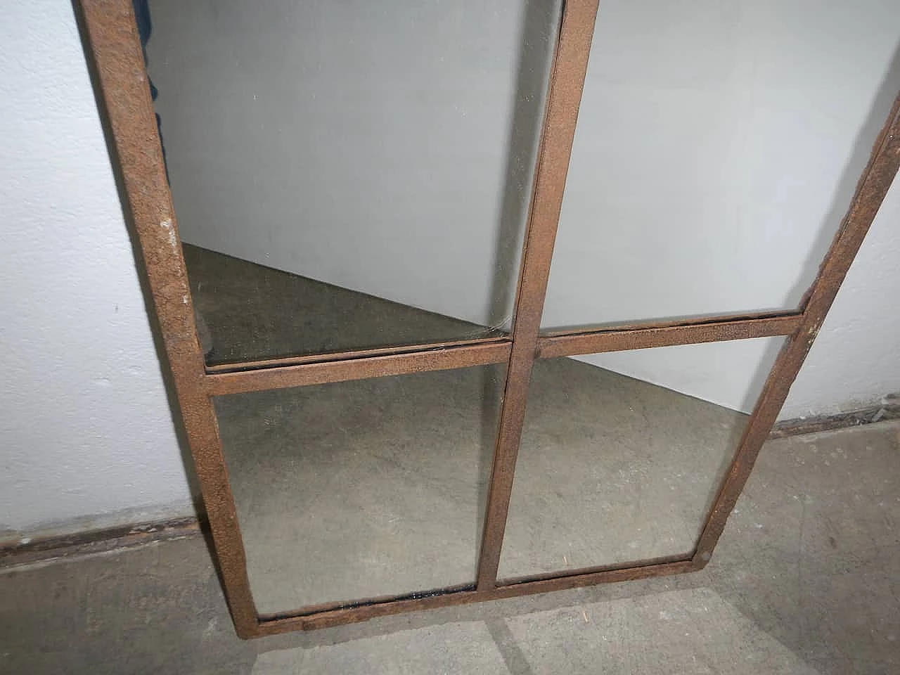 Specchio con telaio in ferro, anni '40 1200668