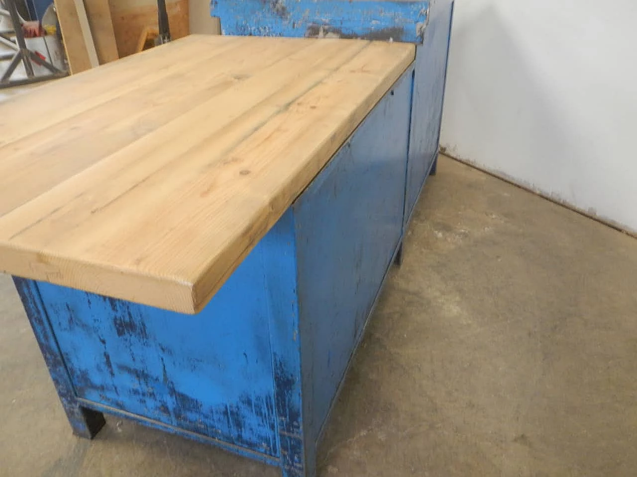 Industrial bench with drawers, 70s 1200910