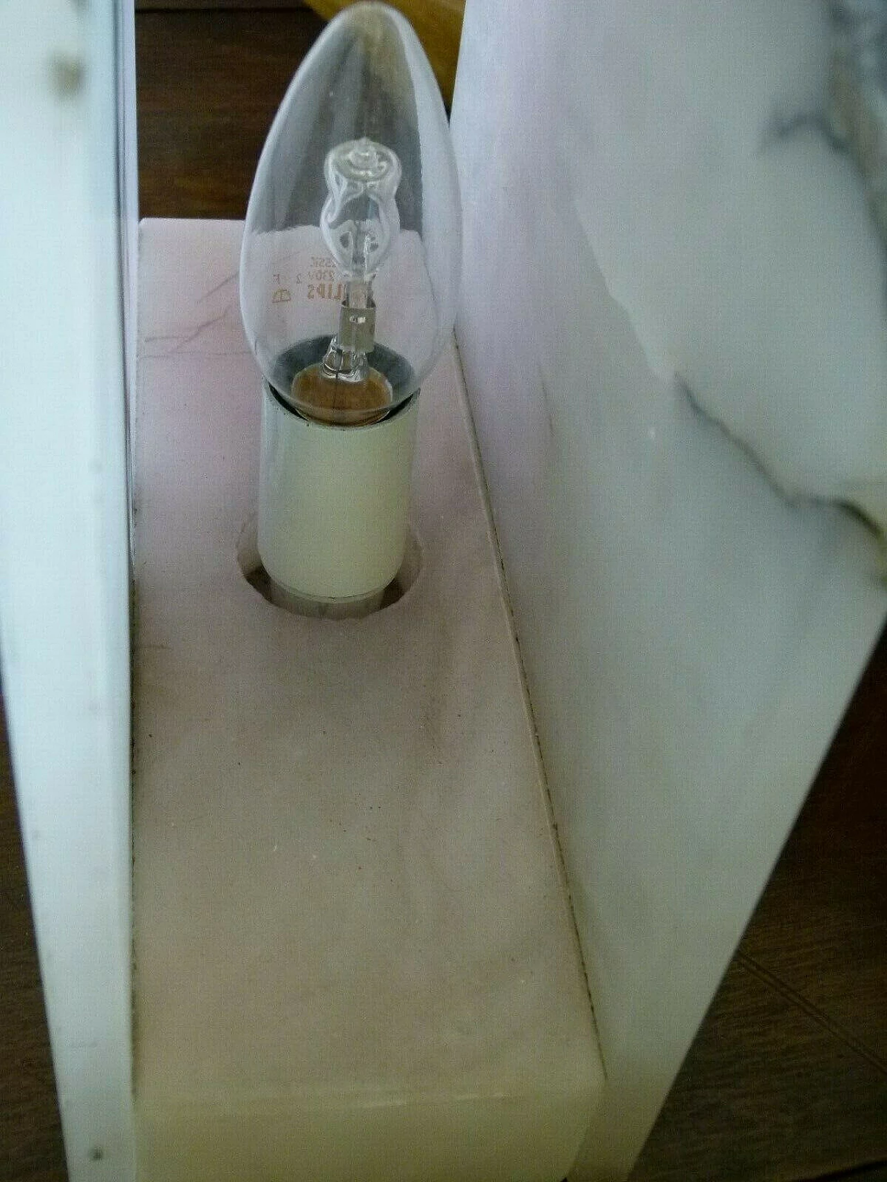 Lampada da tavolo in alabastro di Volterra, anni '60 1201158