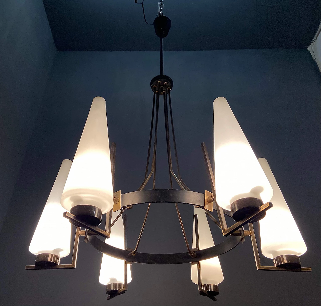 Brass and glass chandelier by Stilnovo, 1950s 1202658